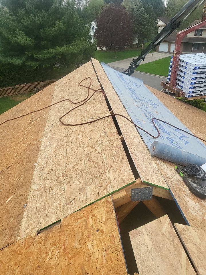 ATLAS PINNACLE HP W/SCOTCHGARD HEARTHSTONE  by Eagle Eye Roofing
