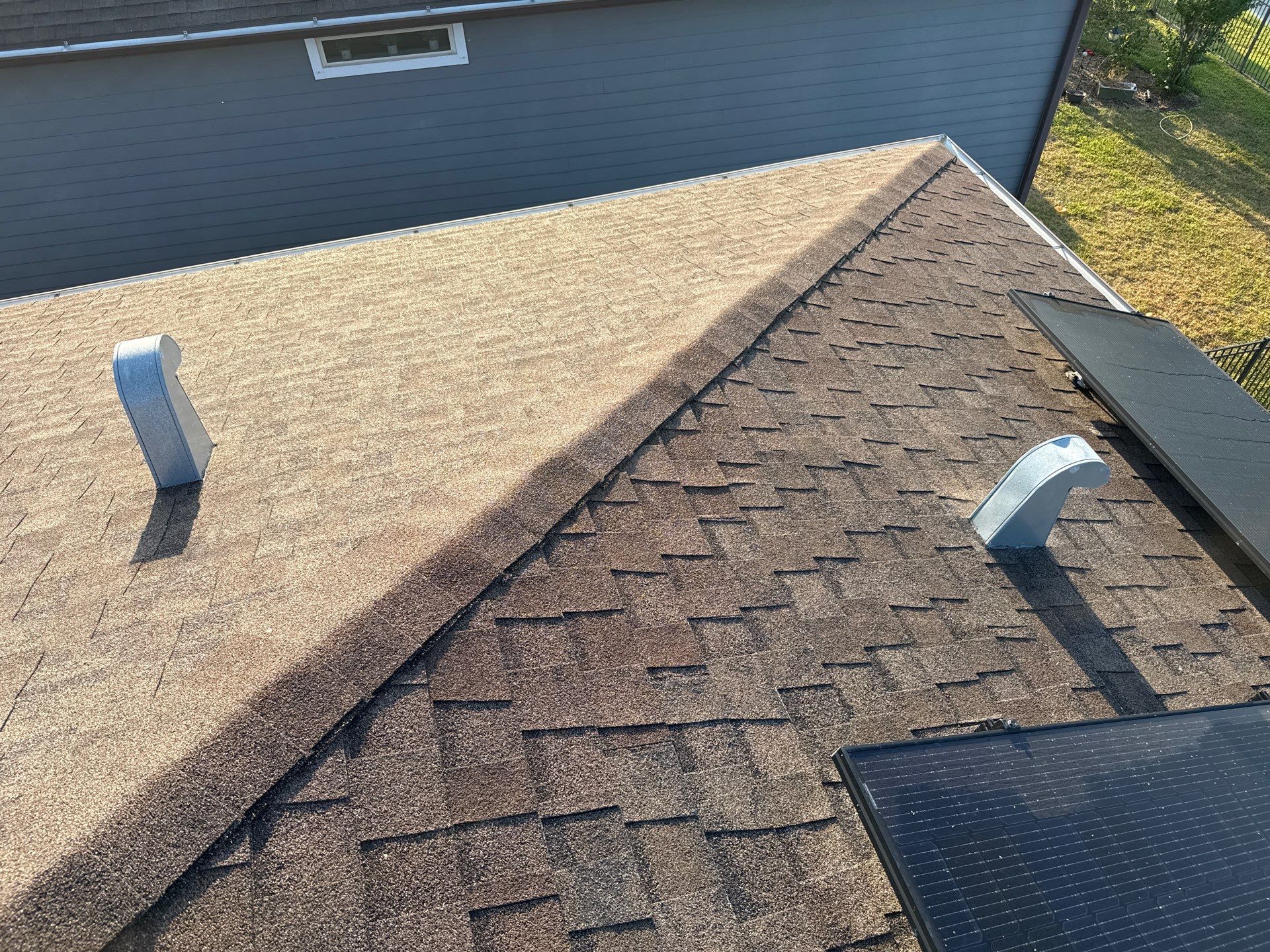 Roof Soft Wash, Pool Deck & Screen Enclosure Cleaning – Trevesta Community, Palmetto, FL by Sunshine AquaWash