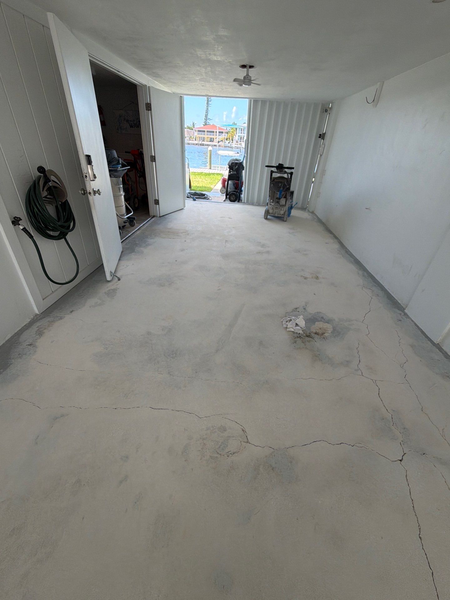 “Tidal Wave” Carport Garage in Marathon, FL by Tropical Epoxy Coatings & Creations LLC