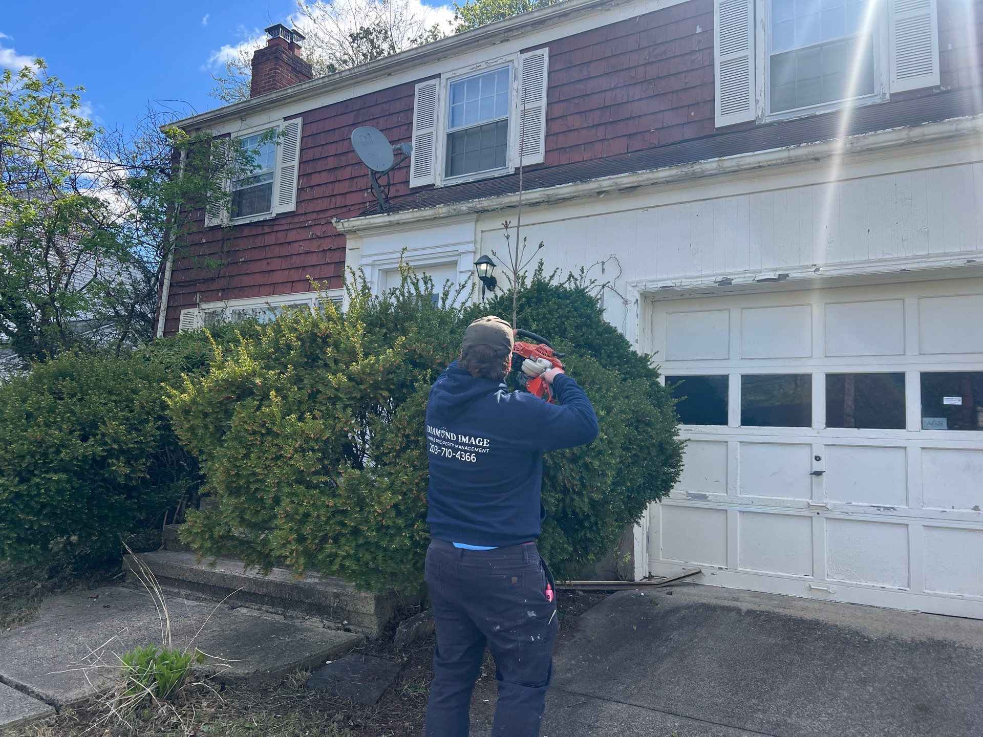 Complete Residential Spring Cleanup and Shrub Pruning in New Haven by Diamond Image LLC