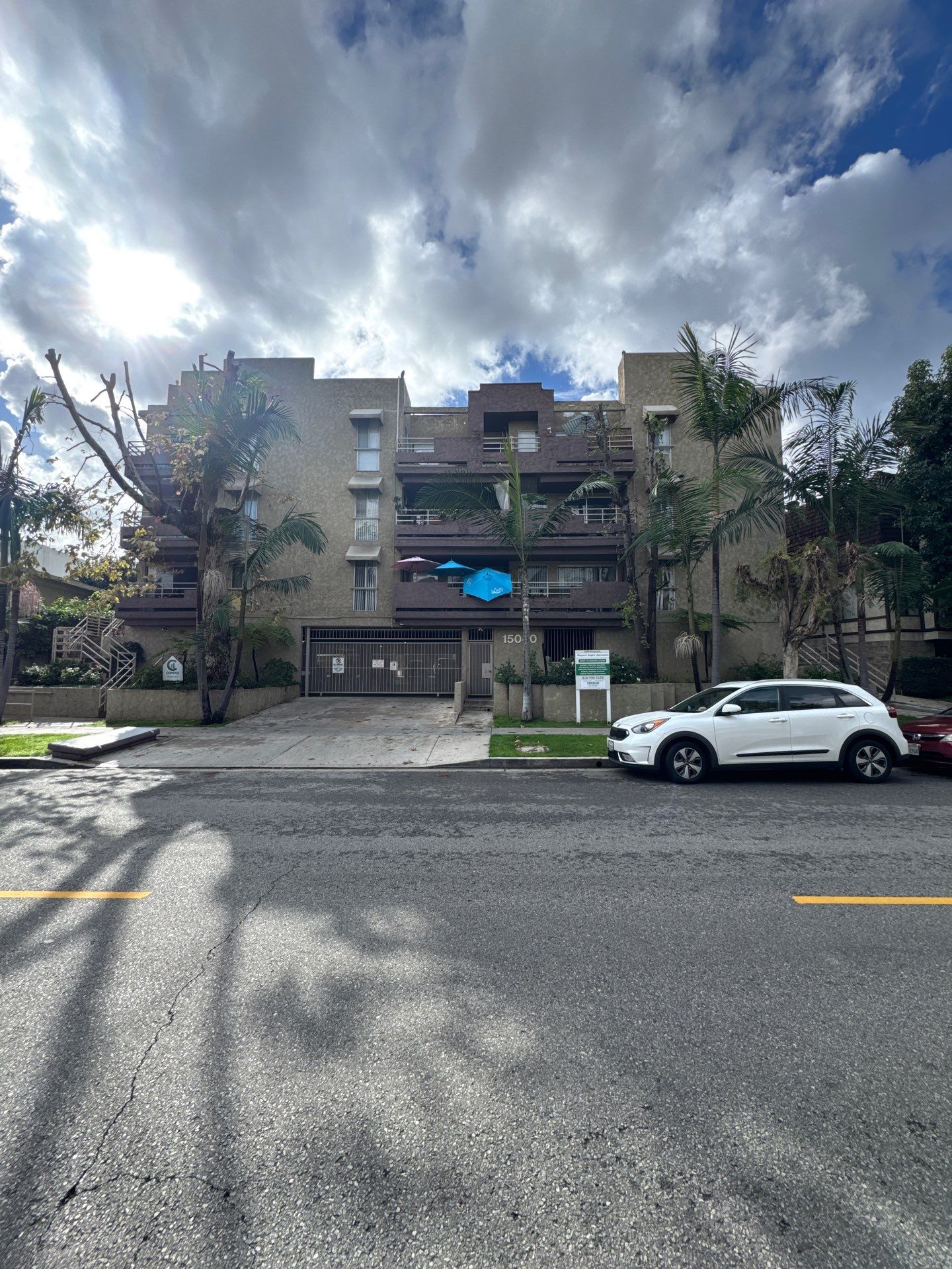 Apartment Building in Sherman Oaks by Hull Brothers Roofing