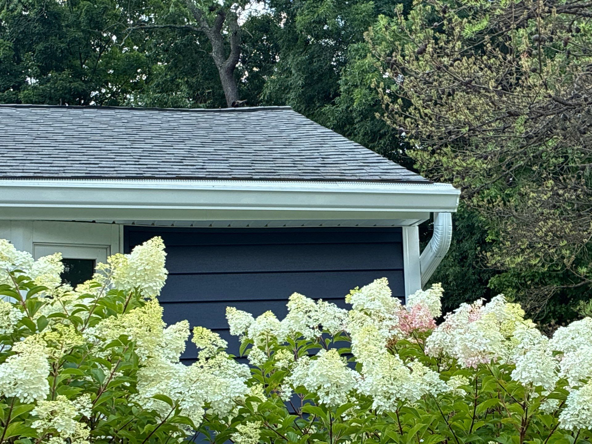Full House Siding Renovation with CedarMAX Insulated Provia Siding by Ideal Siding Pittsburgh