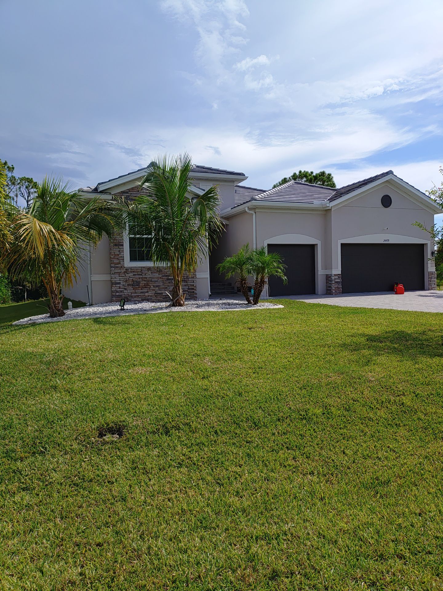 6-Inch Seamless Gutters Installation in Punta Gorda FL by Gutter Professors