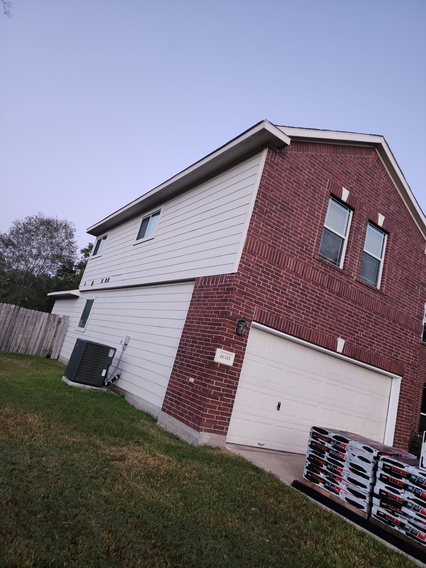 Residential Roofing Installation using Owen's Corning Duration (Lifetime) Shingles by Roof Repair Company