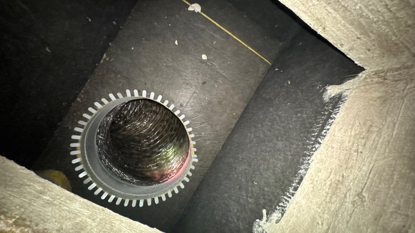 Dirty Air Duct Cleaning in Clermont by Hygienic Air, Inc