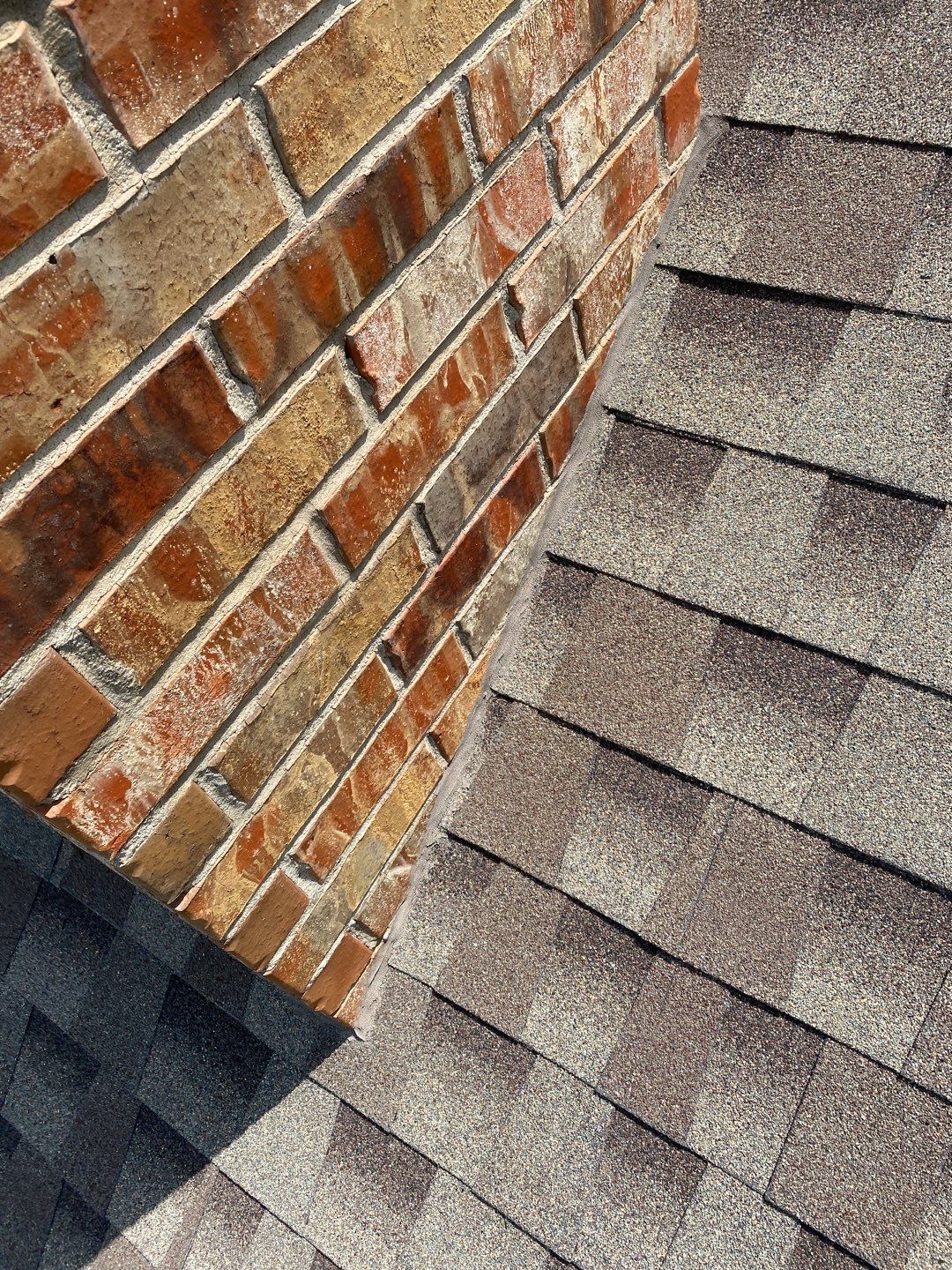 GAF - Weatherwood by Frontline Roofing and Construction