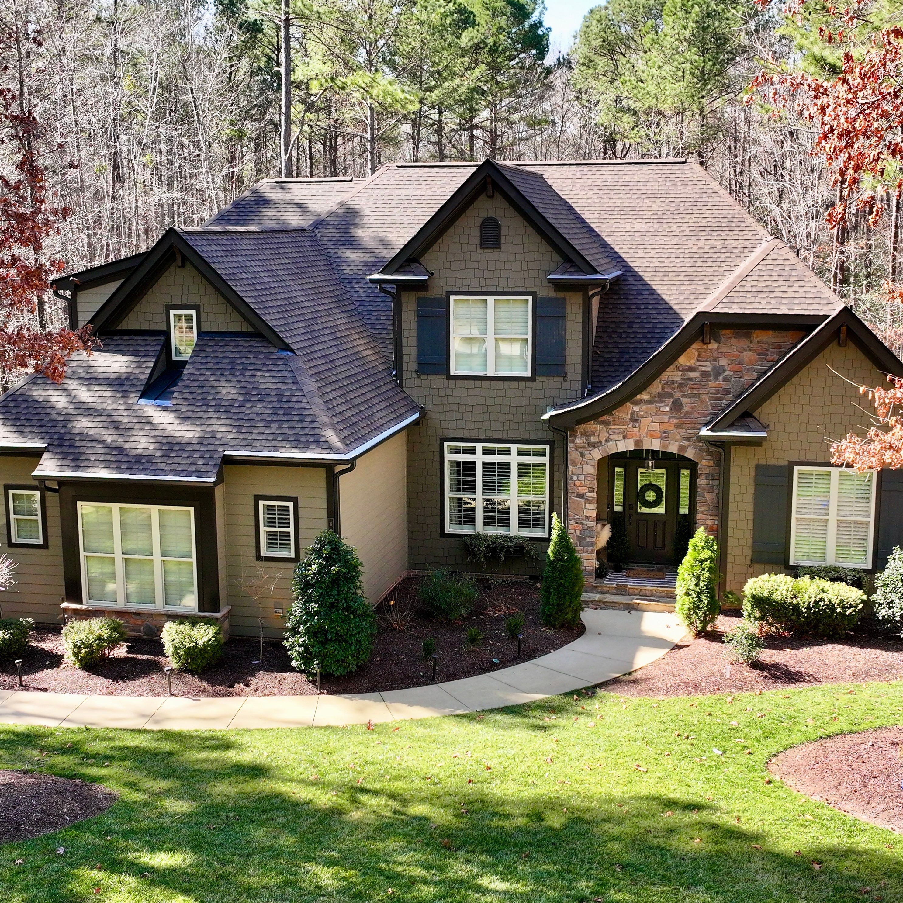 Roof Replacement - New GAF Timberine Ultra HDZ Barkwood shingle by Pro Performance Roofing