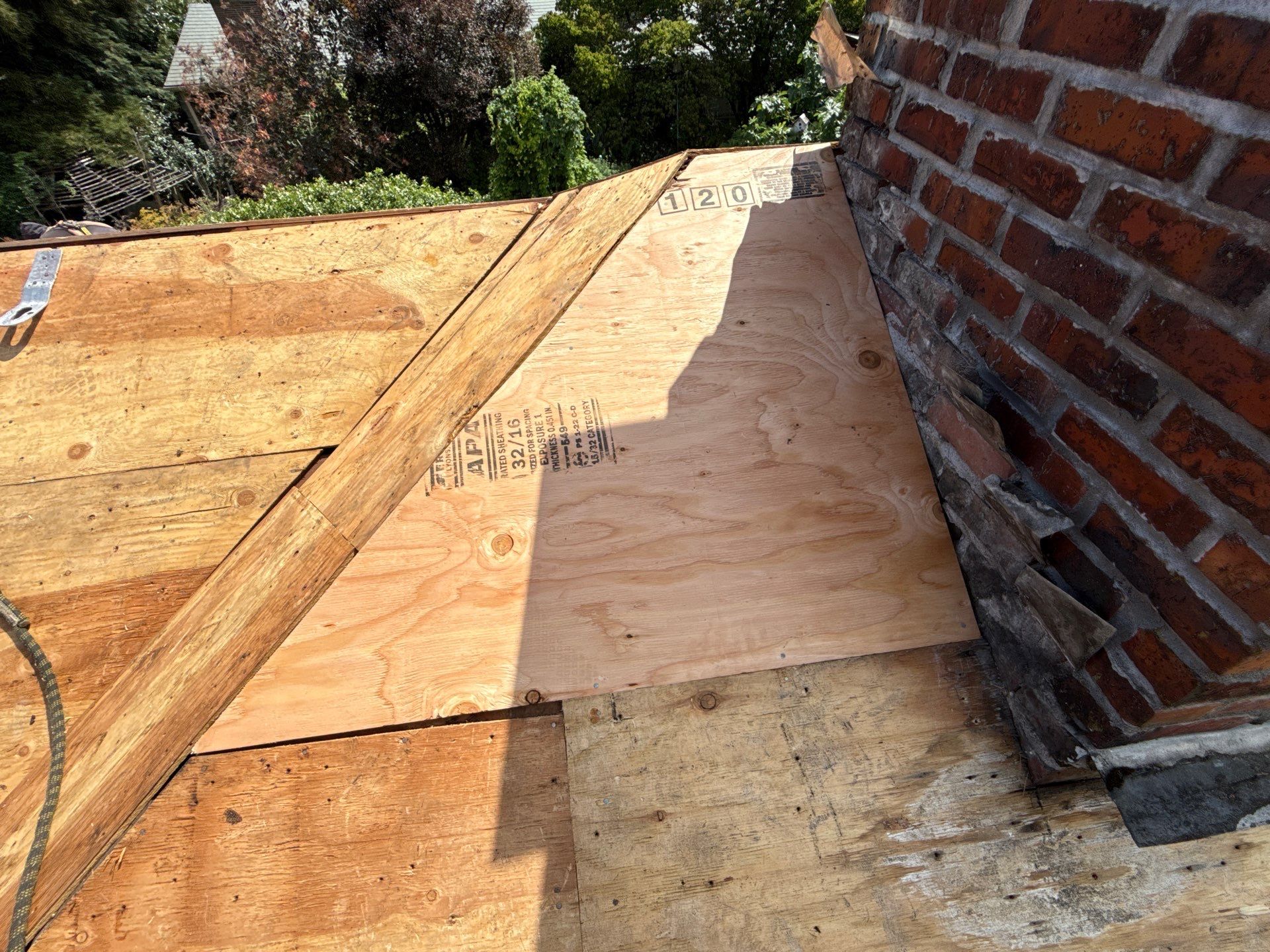 Project in Portland by Tom Leach Roofing