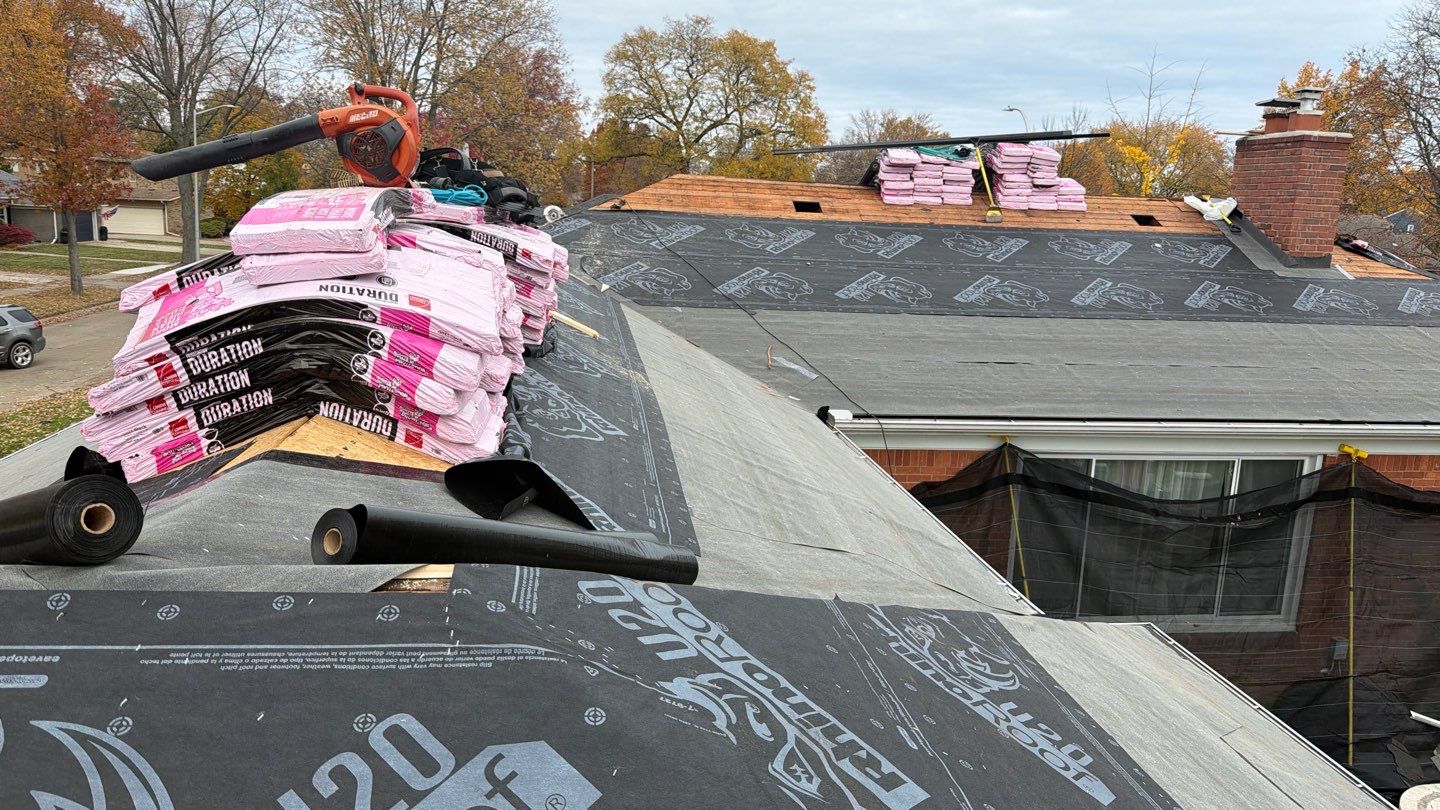 Roof Replacement using Owens Corning Onyx Black by 180 Contractors