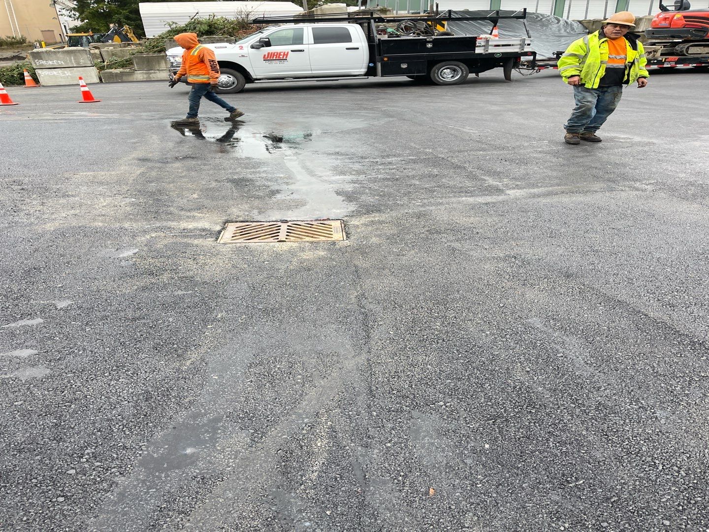 Asphalt Patch Repair | Lynnwood  by Jireh Asphalt & Concrete Inc 