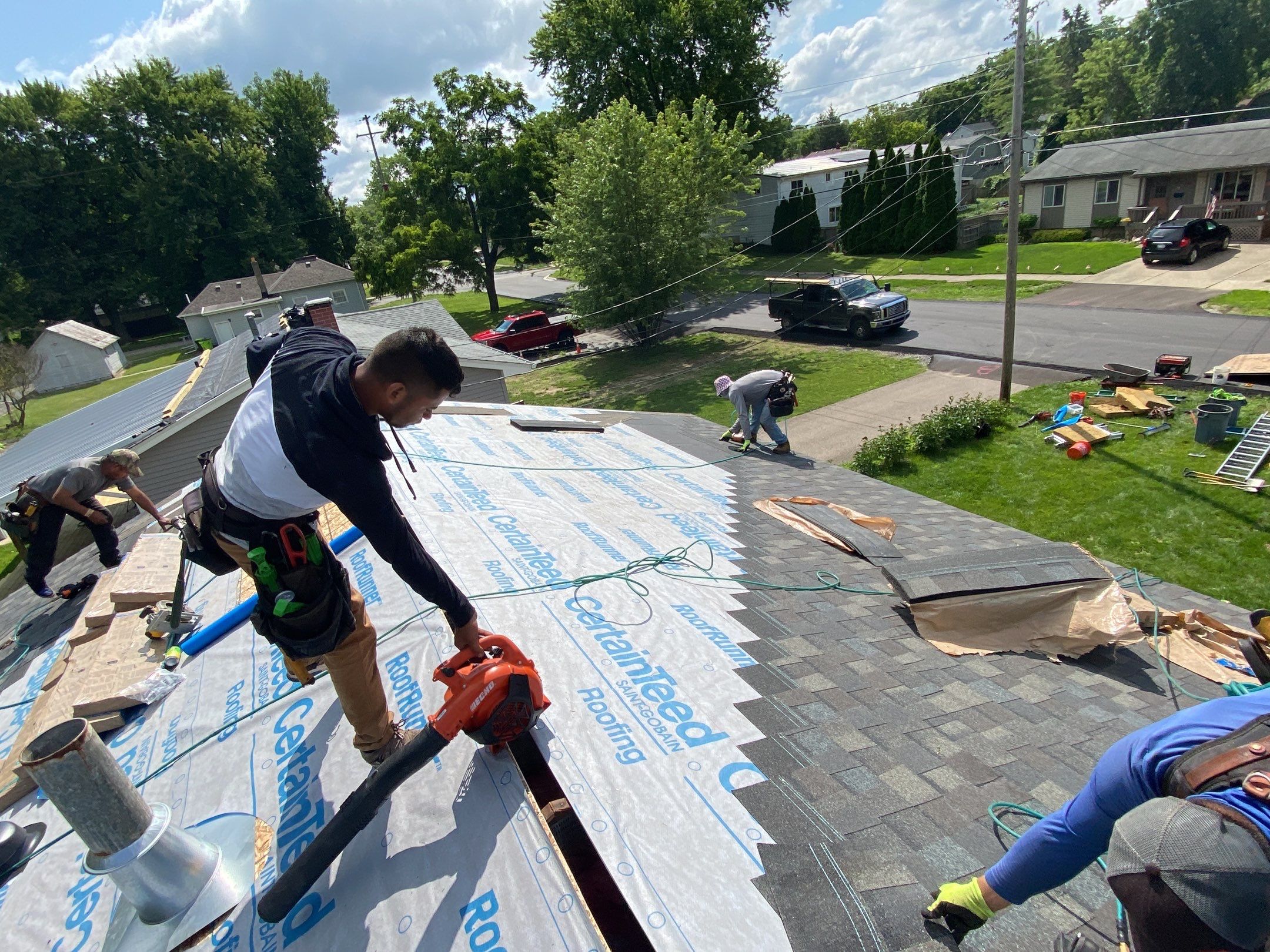 Roof Replacement using CertainTeed Landmark by 180 Contractors