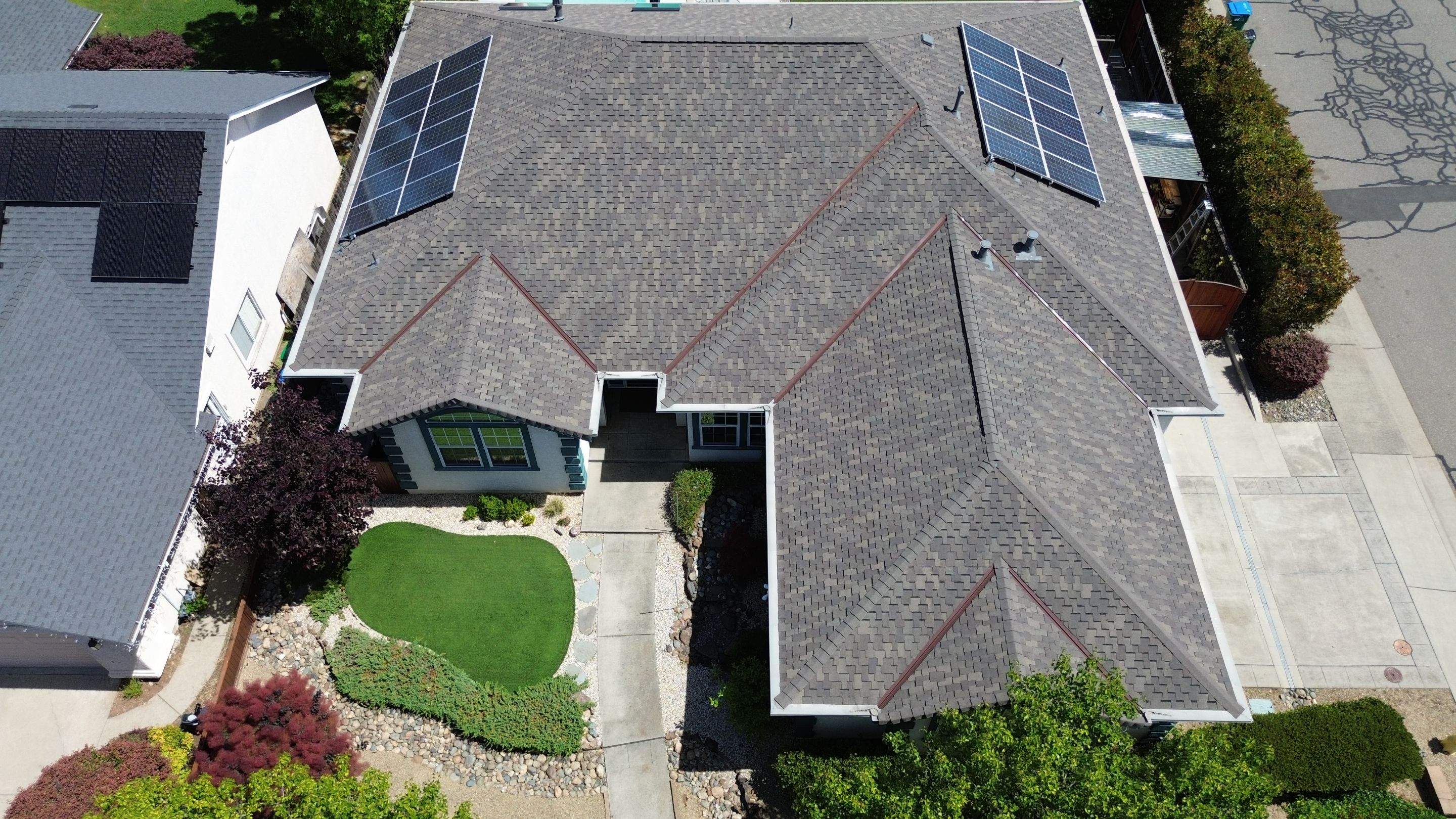 Chico designer shingle by Butte Roofing Company License #567600
