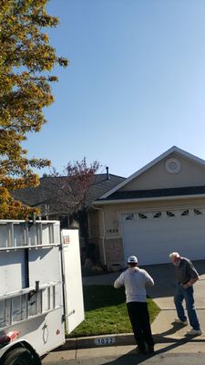 Residential Roofing Installation using GAF Timberline HDZ - Lifetime Shingle