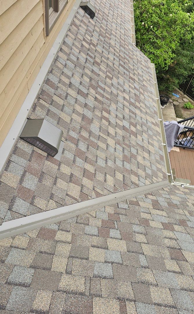 Certainteed Landmark Pro Weathered Wood by Assured Restoration