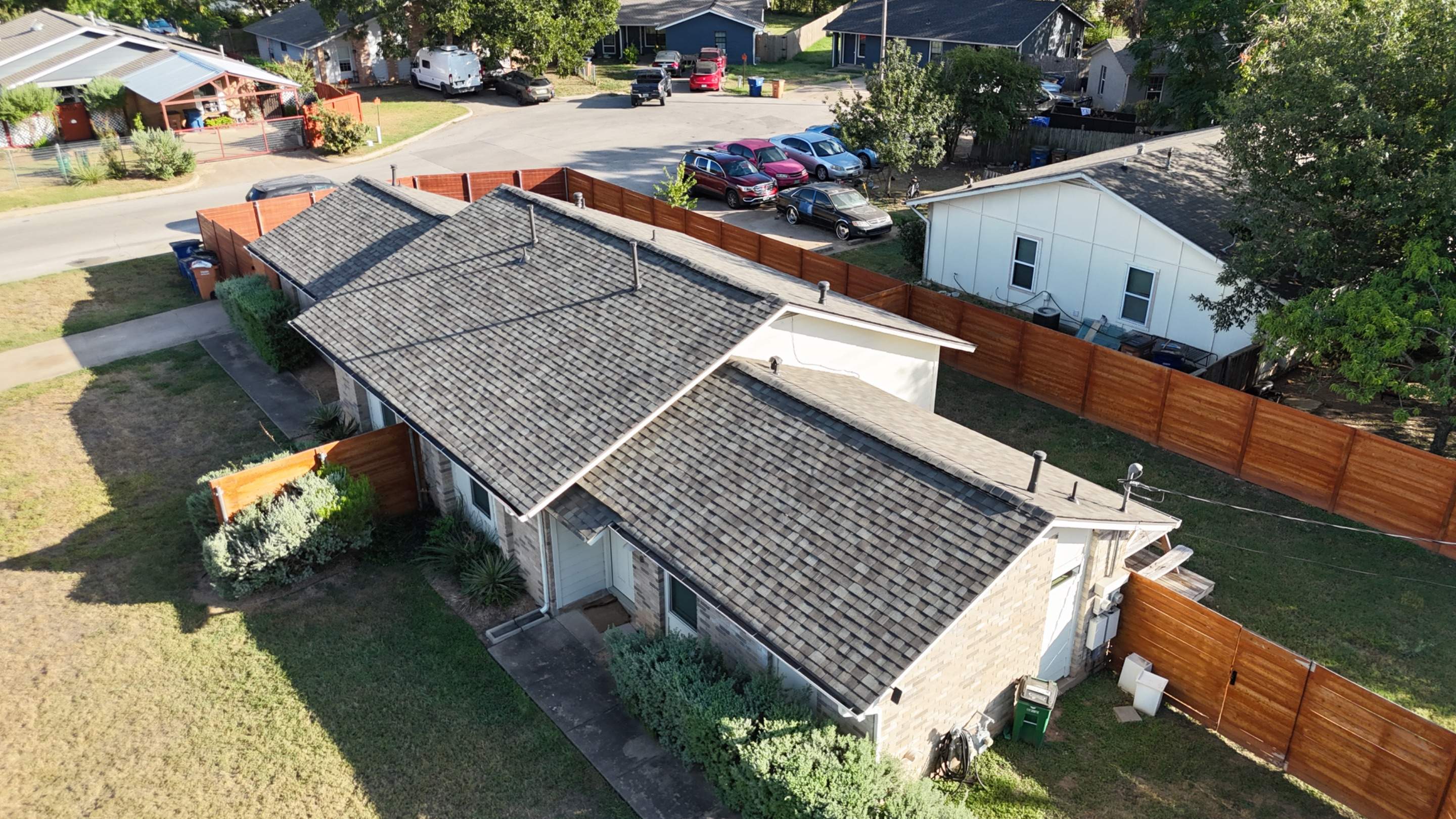 Driftwood - Owens Corning TruDefinition Duration by RoofsOnly.com