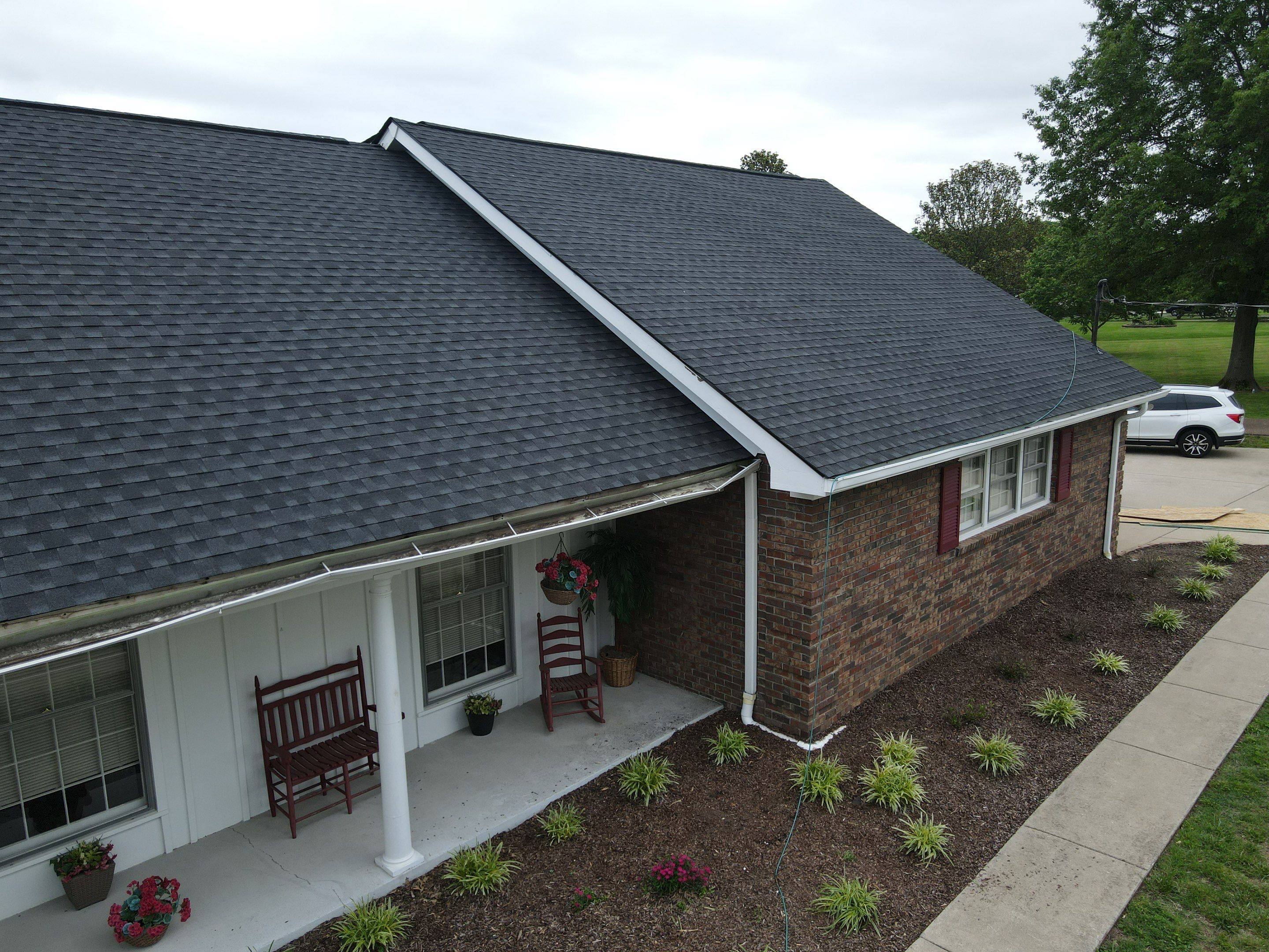 Residential Roofing Installation using GAF Timberline HDZ by Undersun Roofing 
