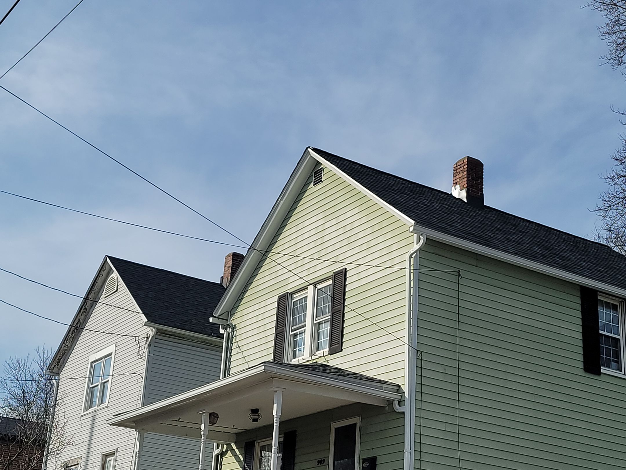 Atlas Pinnacle, Color: Hearthstone, Drip Edge: White by Eagle Eye Roofing