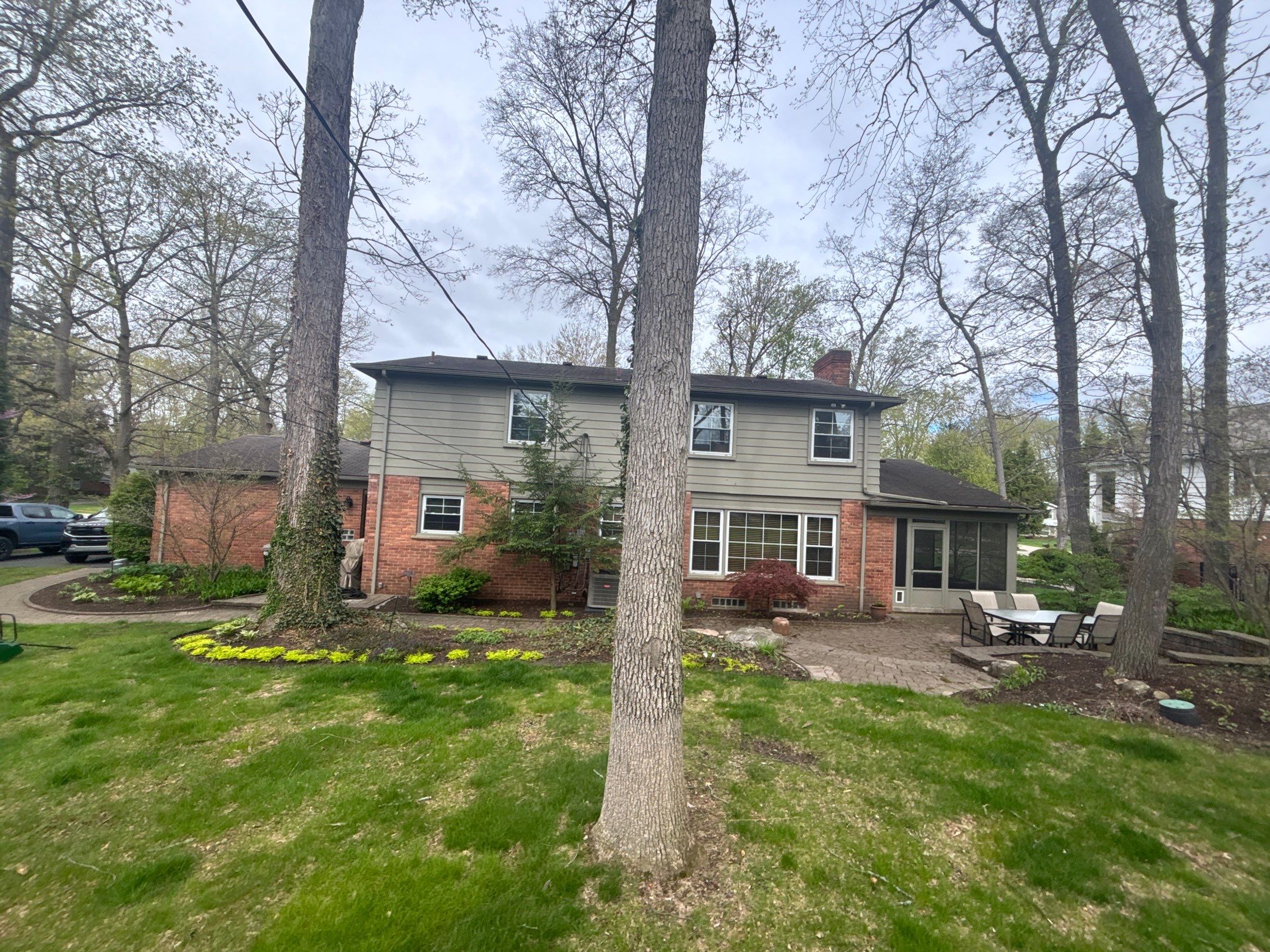 Roof Replacement using Owens Corning Teak by 180 Contractors