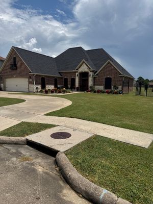 Residential House Wash and Comprehensive Concrete Cleaning in Port Arthur