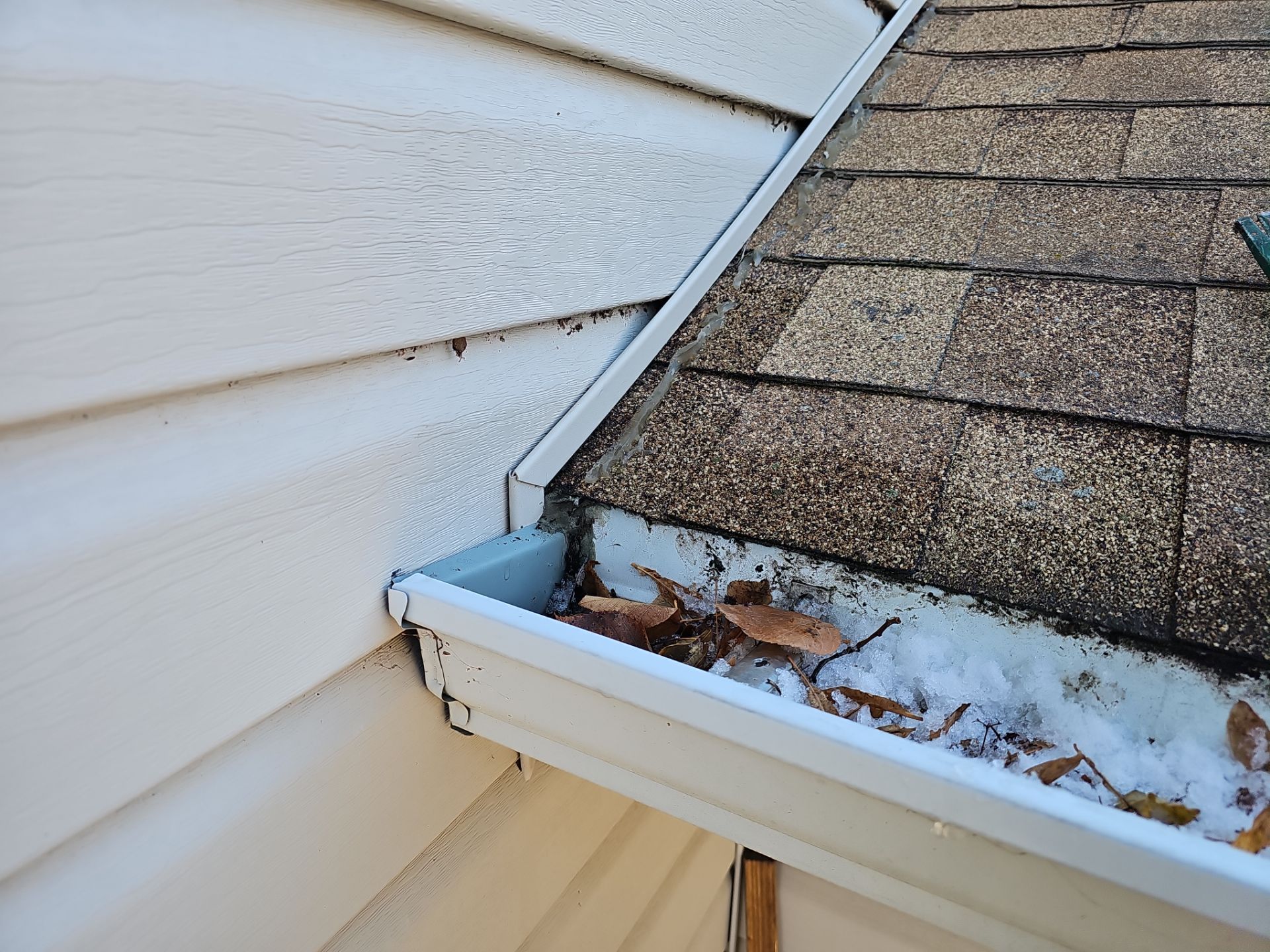 Kickout Flashing Install in Gibbon by Loyal Nine