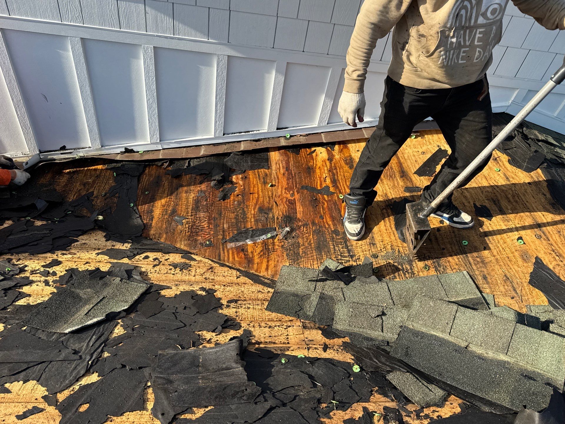 Roof Replacement in White Stone by Cade Construction