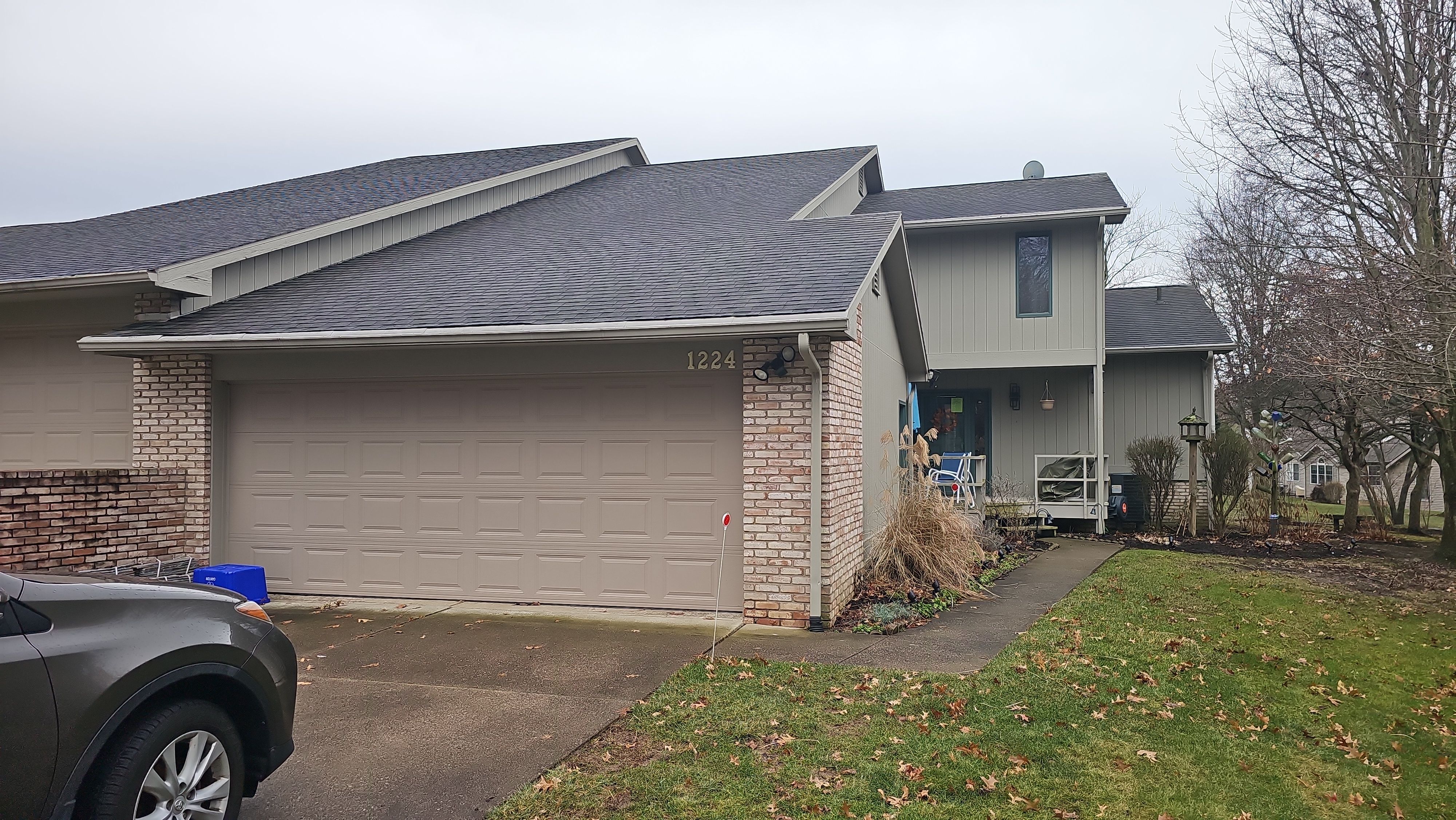 Atlas Pinnacle, Color, Coastal Granite, Drip Edge, Color, Black by Eagle Eye Roofing