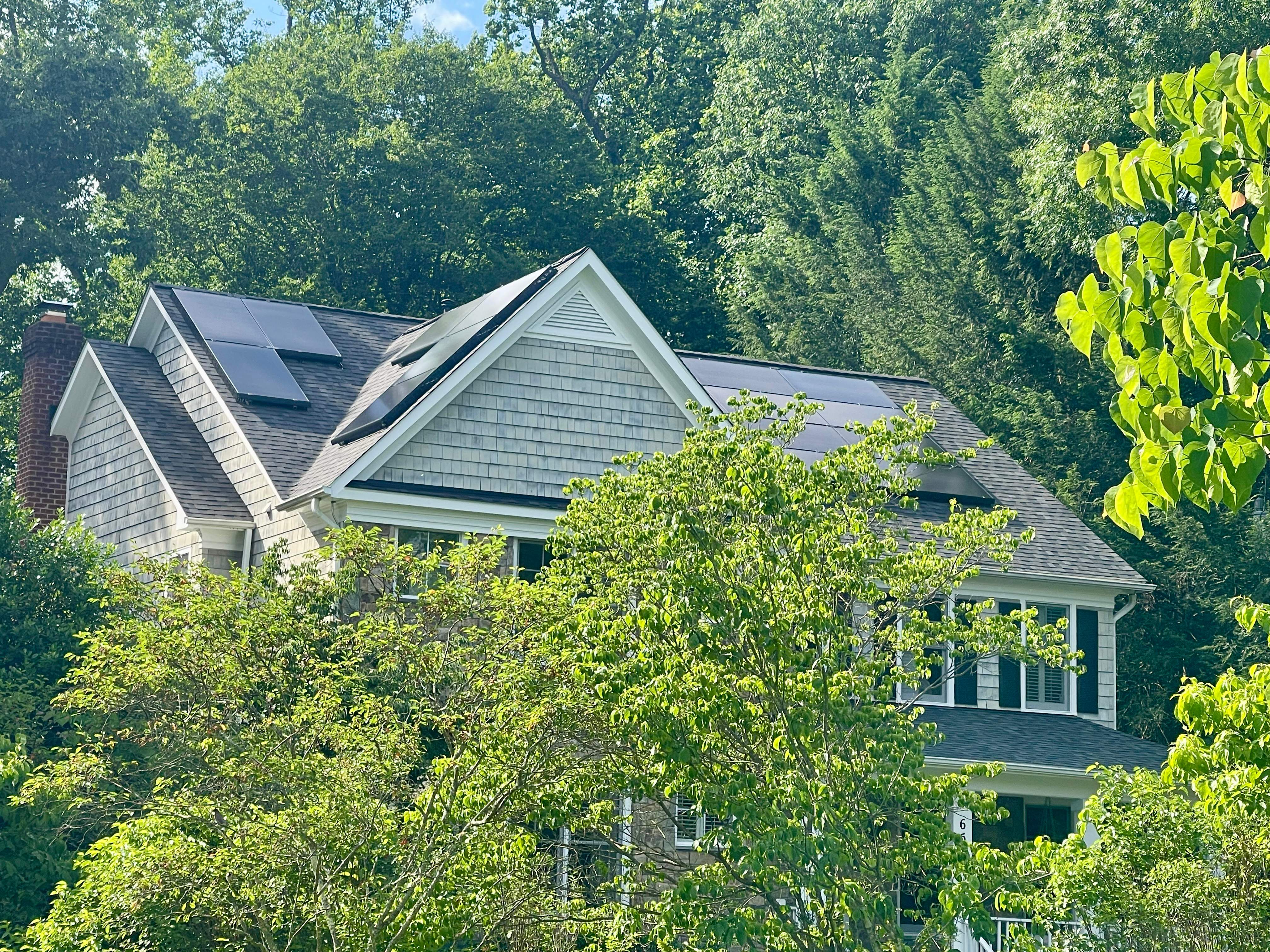 Maxeon Solar / SPAN Panel Installation by American Home Contractors