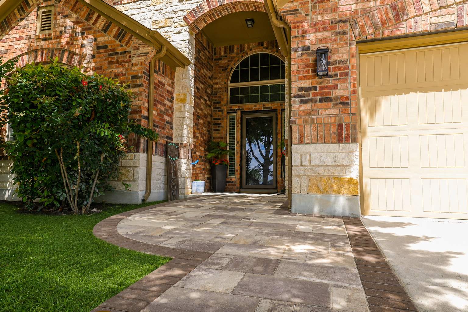 The Highlands, San Antonio TX by Hole In One Lawns, LLC