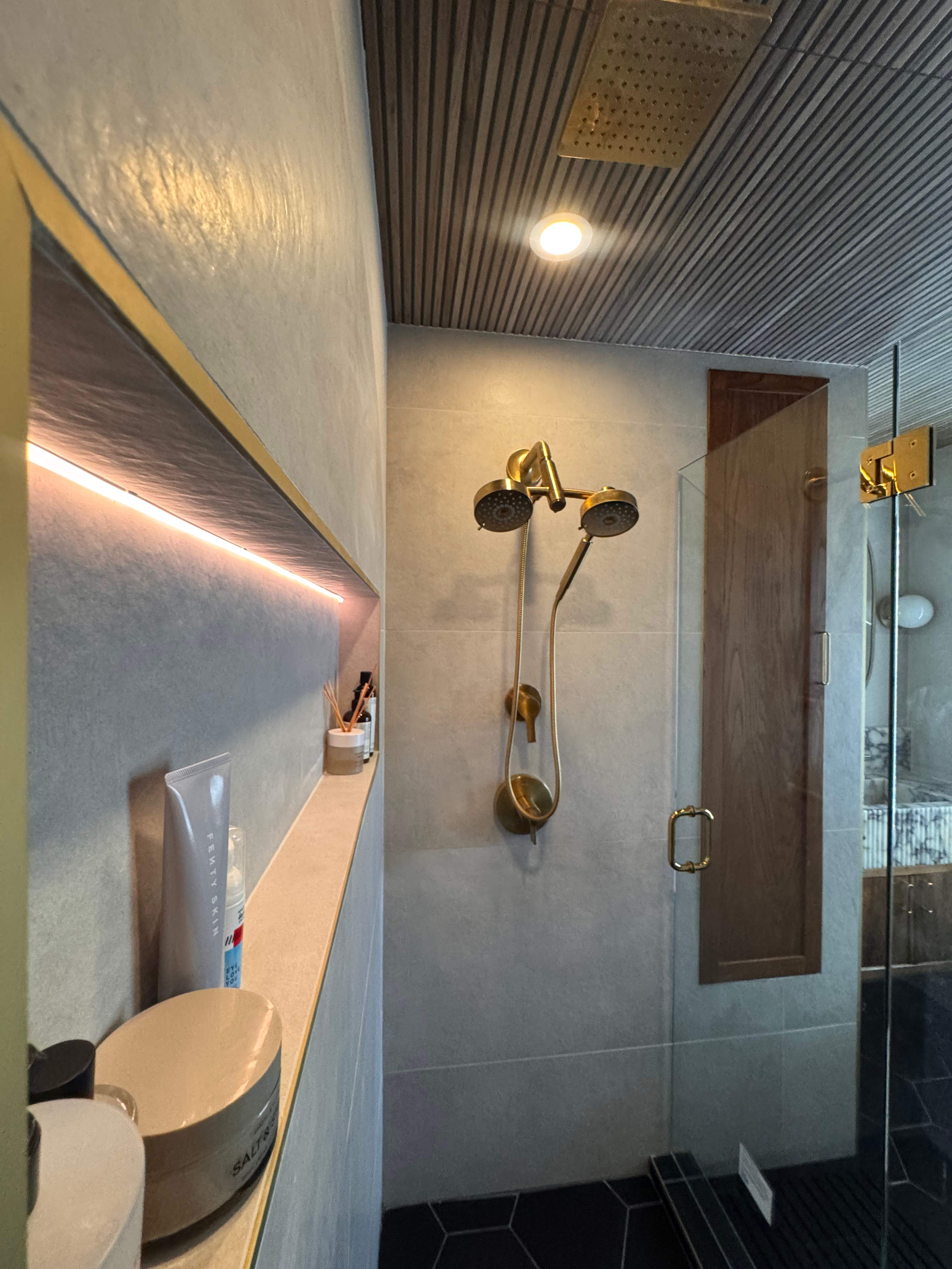 Master bathroom renovation by Prudencio