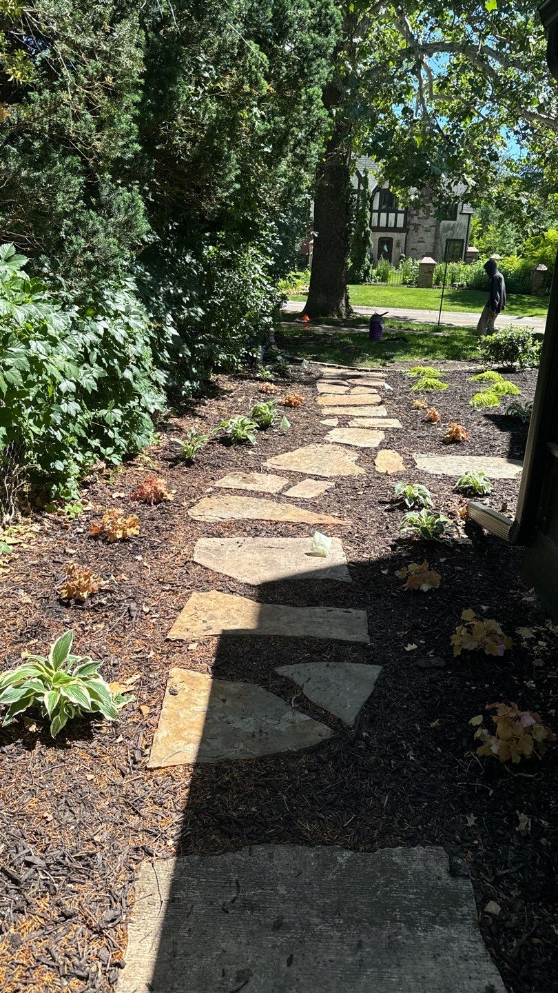 A Beautifully Landscaped Home Retreat by New Horizon Landscapes