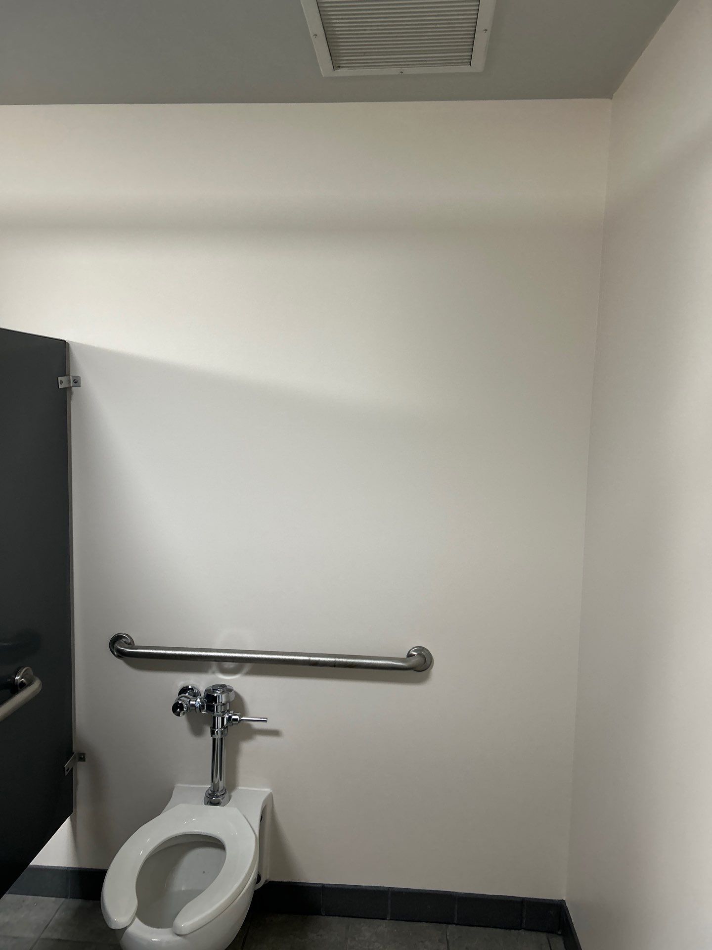 Wallpaper removal and Painting by Gordon Painting