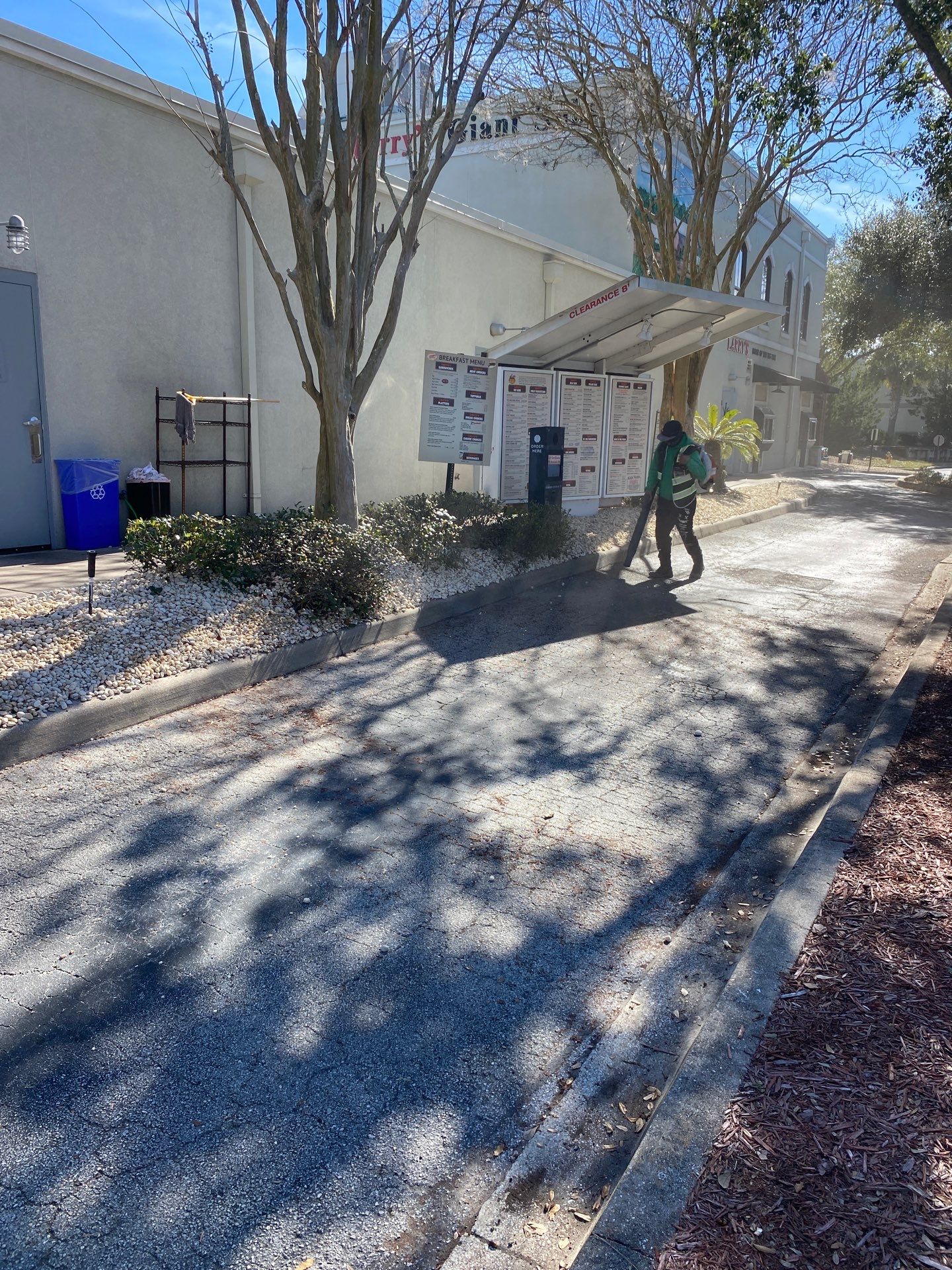 Larry’s Giant Subs | Rock & Mulch by ProGreen Services