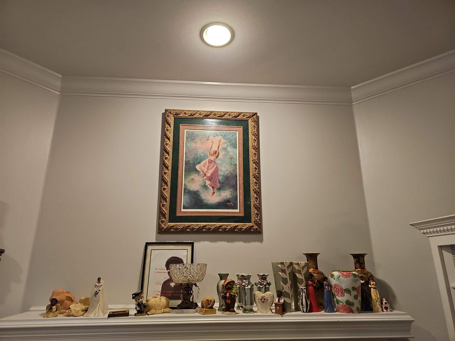 Art & Mirror Hanging Projects by Hangman Mounting & Installation 