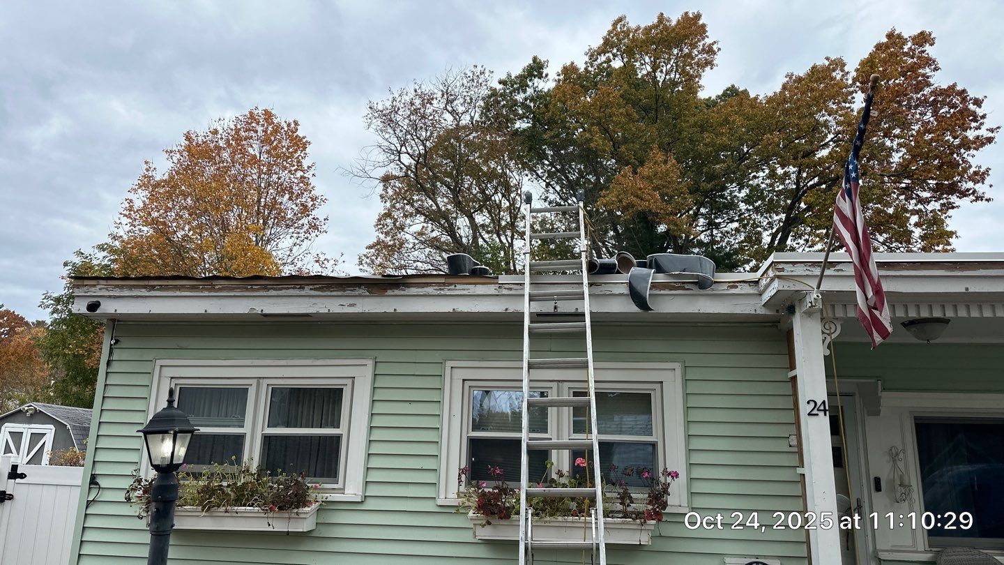 Westford EPDM Flat Roof with Gutter & Soffit/Fascia Replacement by Mighty Dog Roofing of Greater Middlesex County