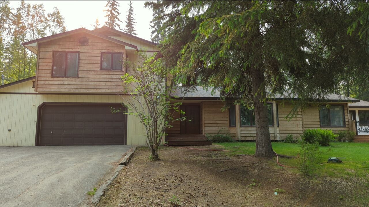 Beautiful Exterior Refresh by Midnight Sun Painting
