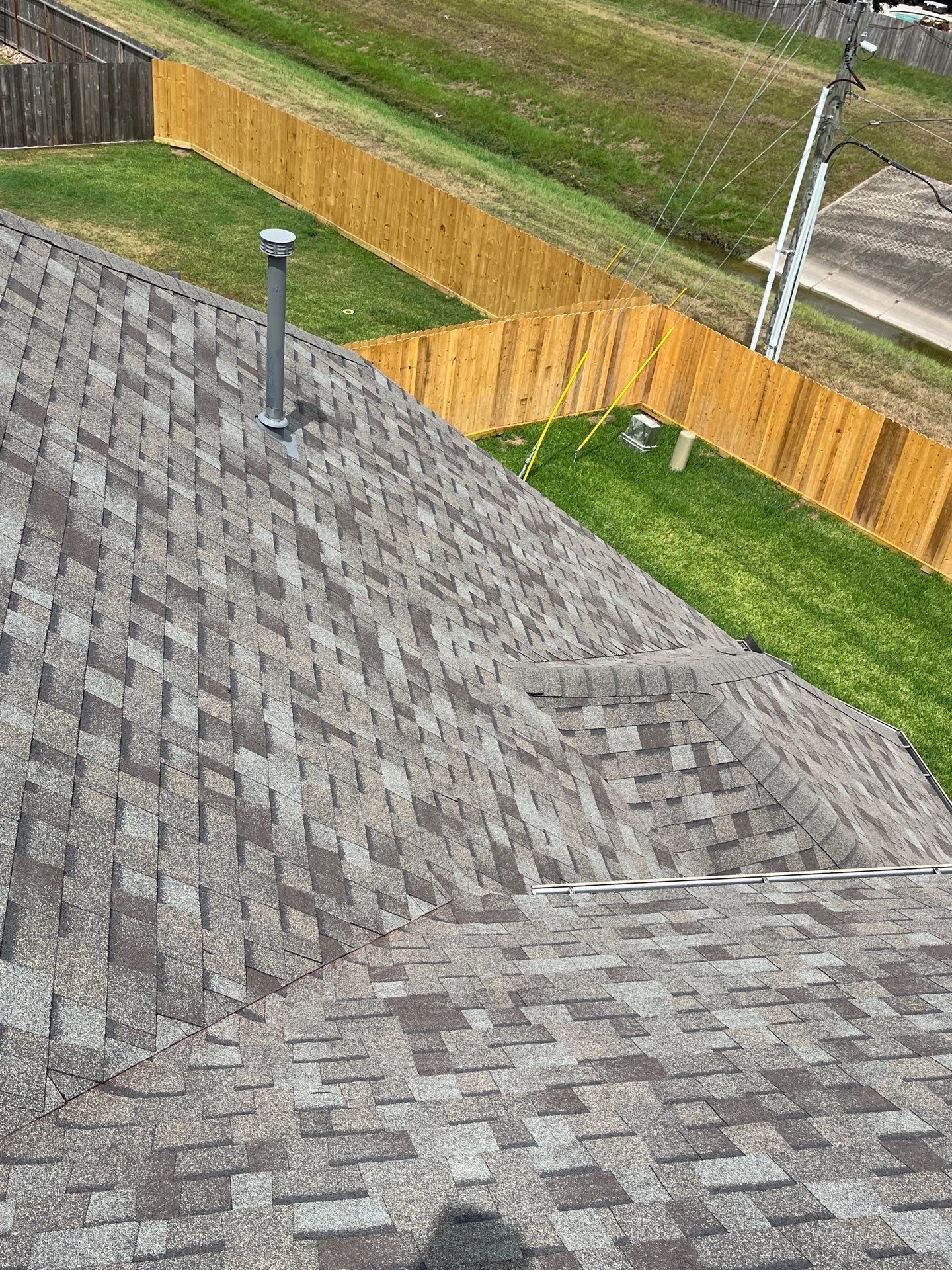 Residential Roofing Installation using Owen's Corning Duration (Lifetime) Shingles by Roof Repair Company
