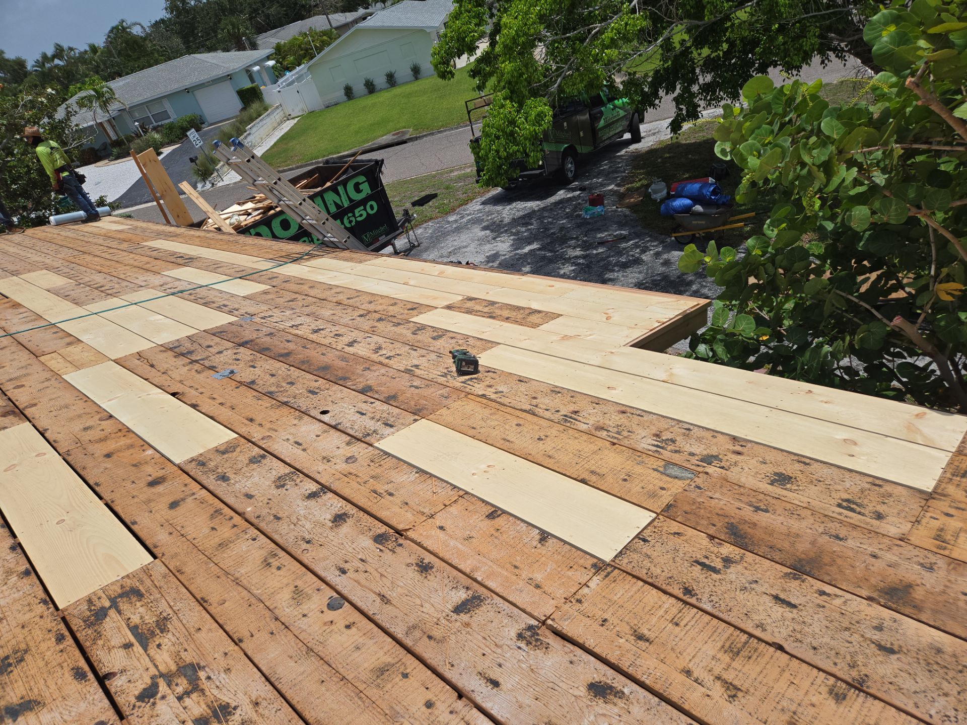 Project in Seminole 33772 by Mitchell Roofing Company LLC 
