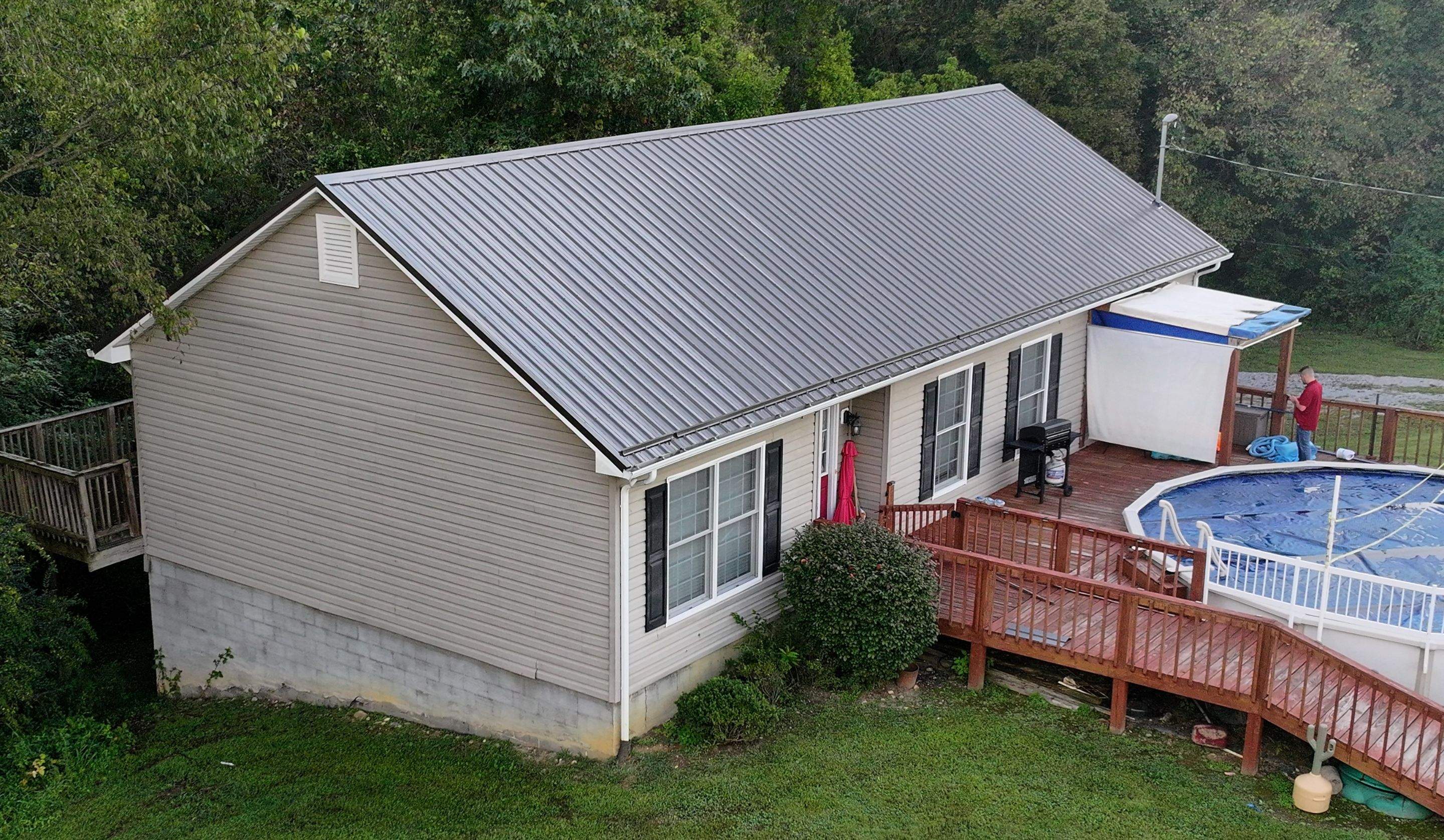 Collins Residence by Omnia Roofing