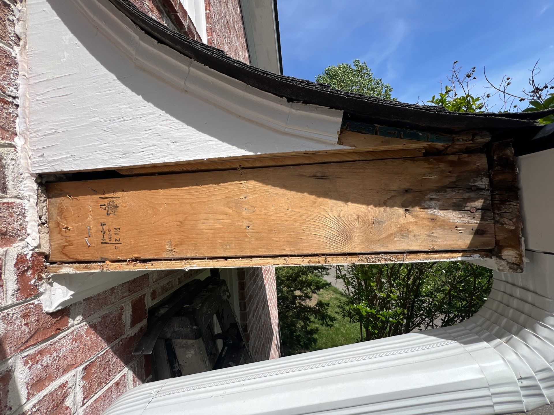 Brentwood - Sunset Rd. Exterior  by Nashville House Painters 