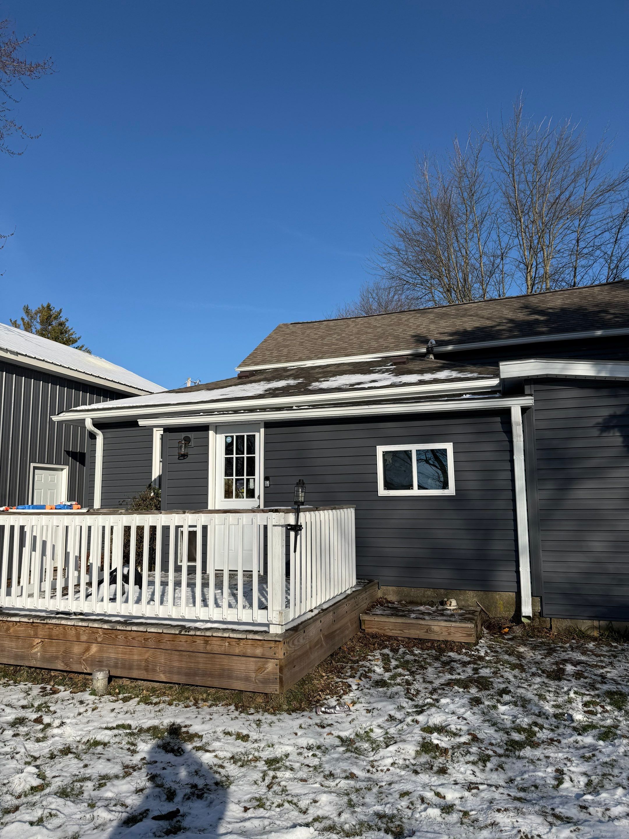Lakeview - Siding Replacement by Nitro Roofing and Construction