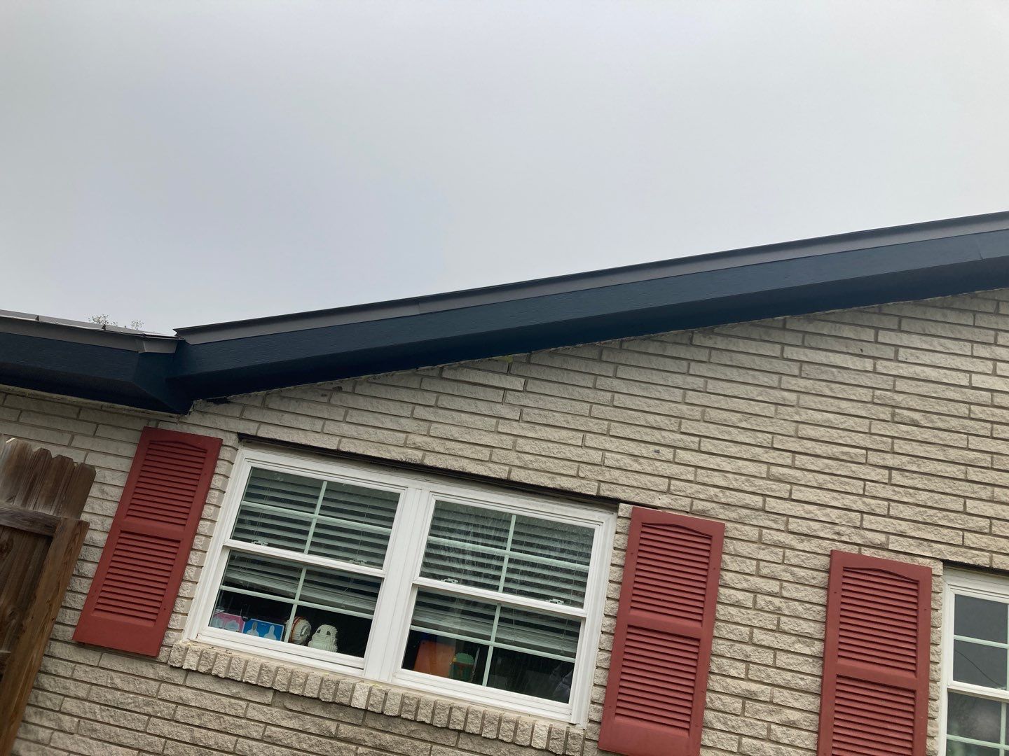 Beeville Backporch sittin' by Bayfront Roofing and Construction