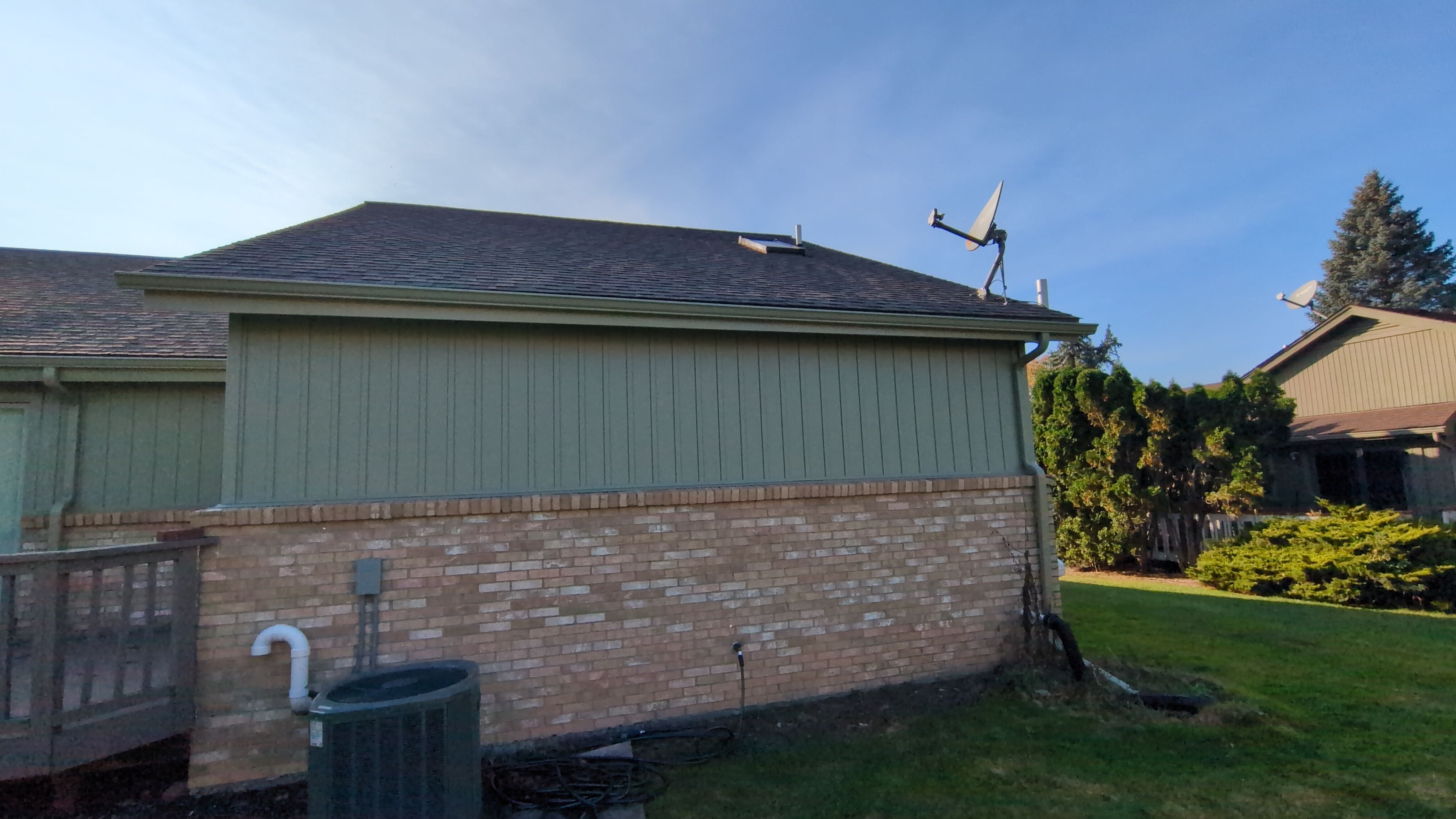 Siding Replacement using Alside 7" B&B by 180 Contractors