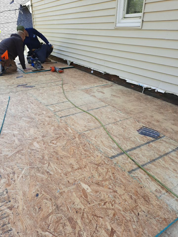 Danielle Pierce by Silver Leaf Contracting 