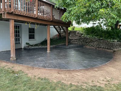 Majestic ashlar stamped concrete patio