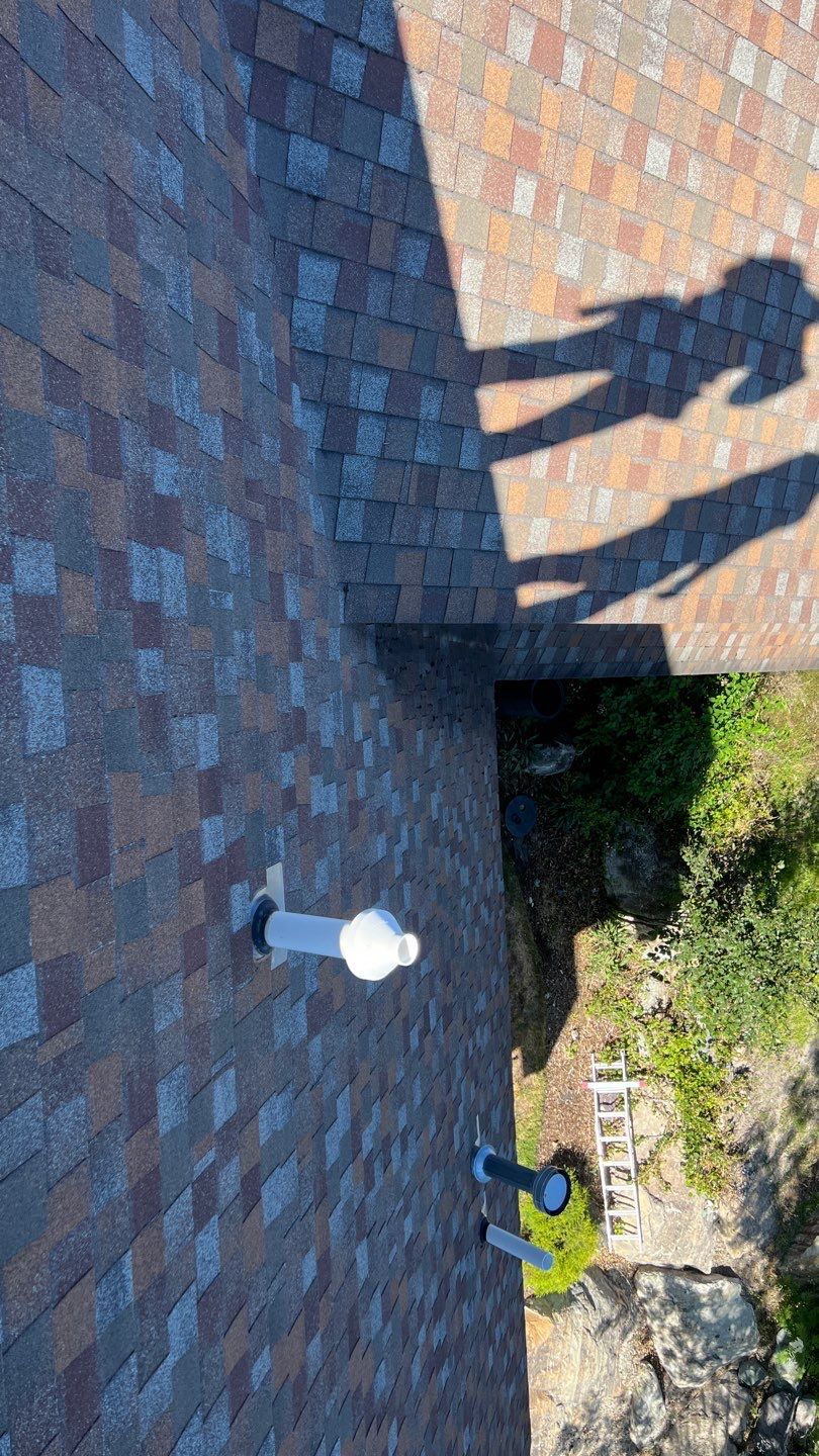 Owens Corning TruDefinition Duration - Aged Copper by Montana Roofing Solutions