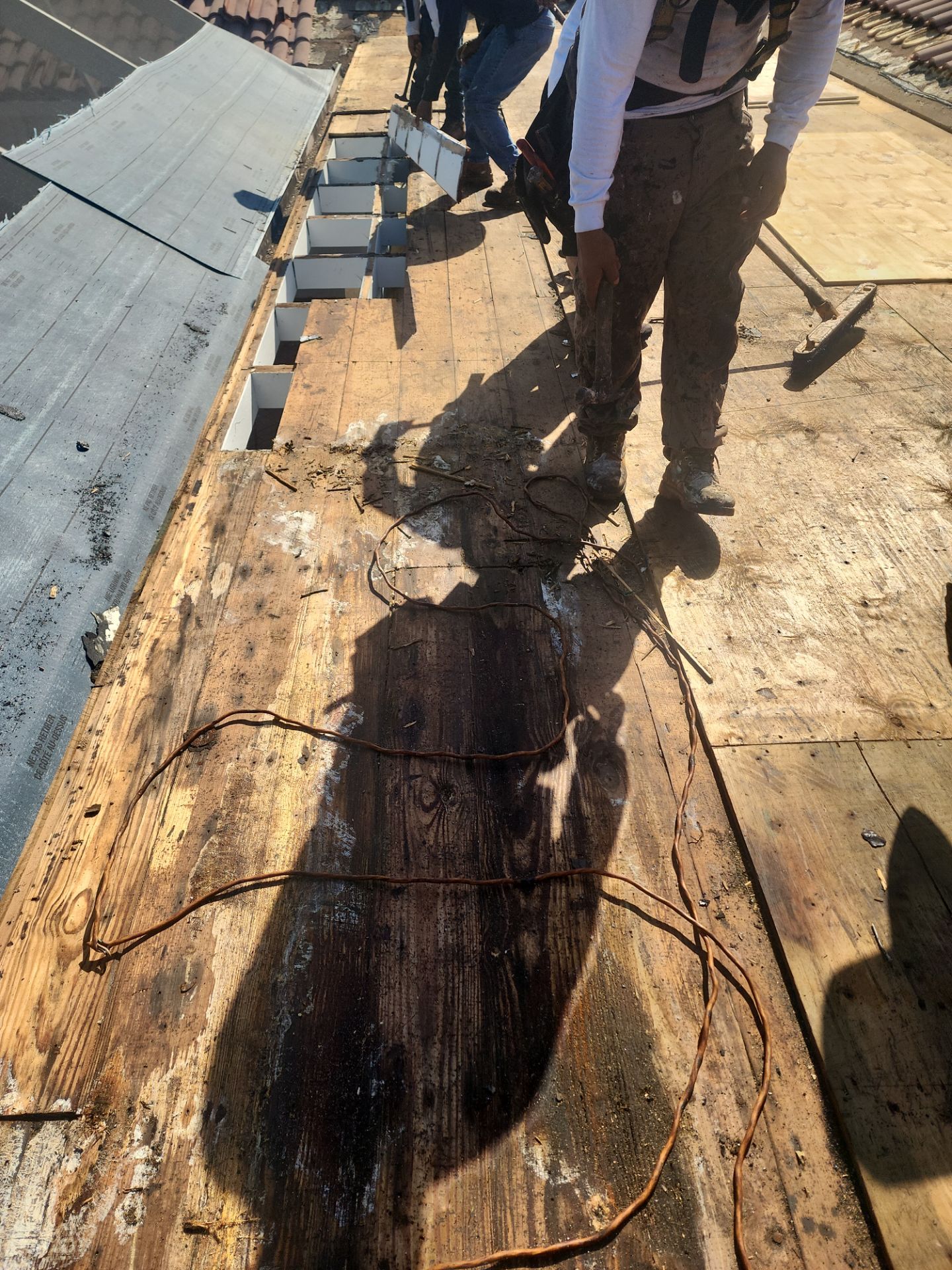 Flat Roof Replacement in Boca Raton – Quality, Integrity, and Expert Craftsmanship by Aastro Roofing