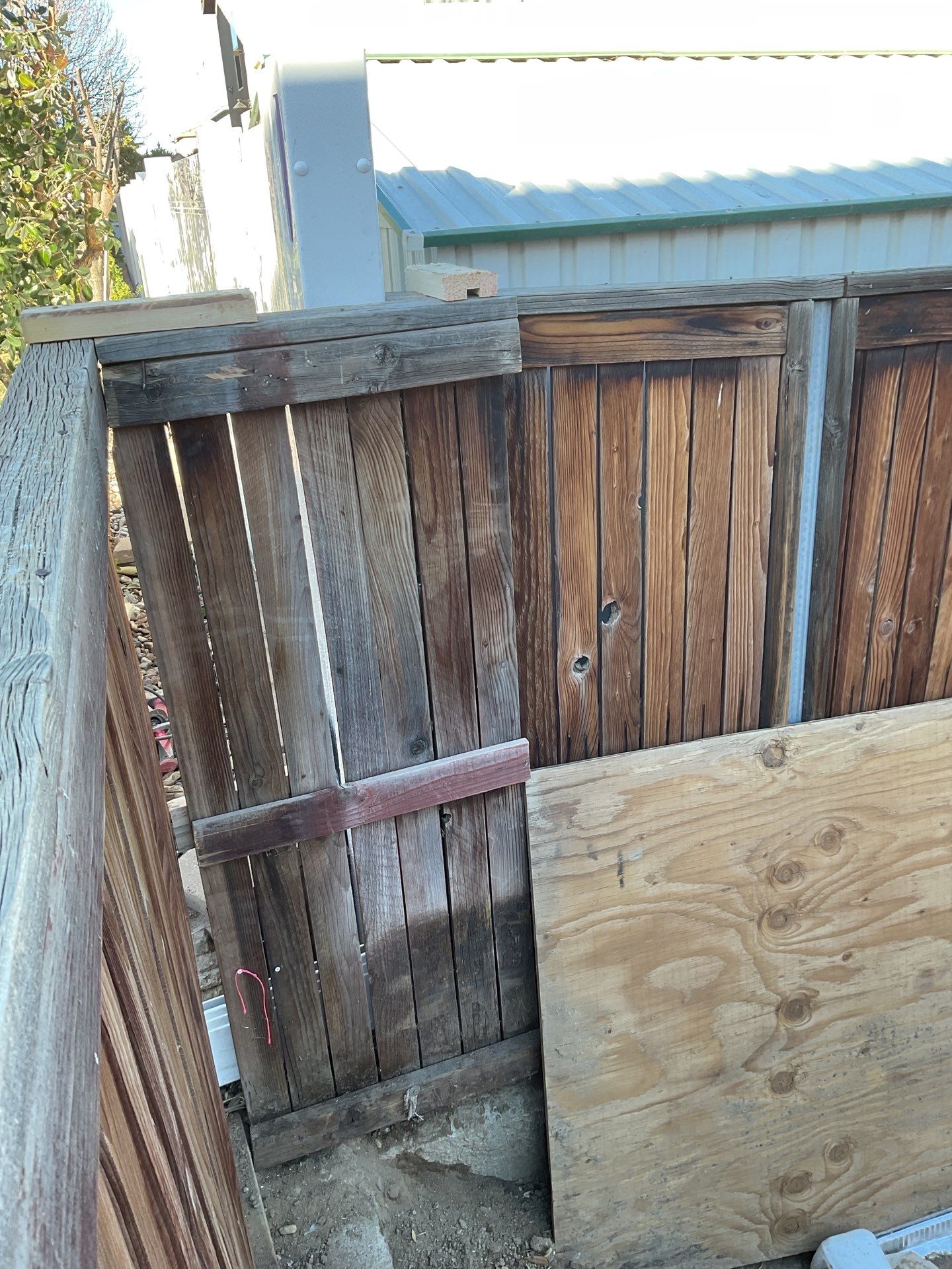 Fence Installation using Vinyl by Fence Guys Inc.