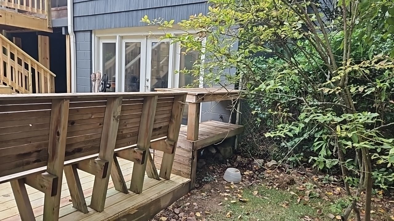 Windsor Blvd - Deck Installation by Pillar and Pine
