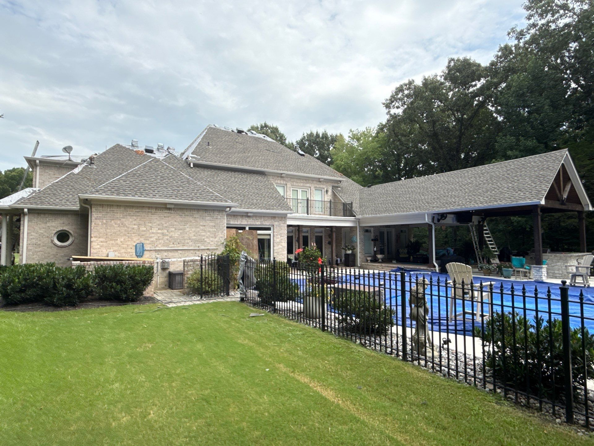 GAF Timberline UHDZ Shingle Roof Replacement in Memphis by Revival Roofing Services