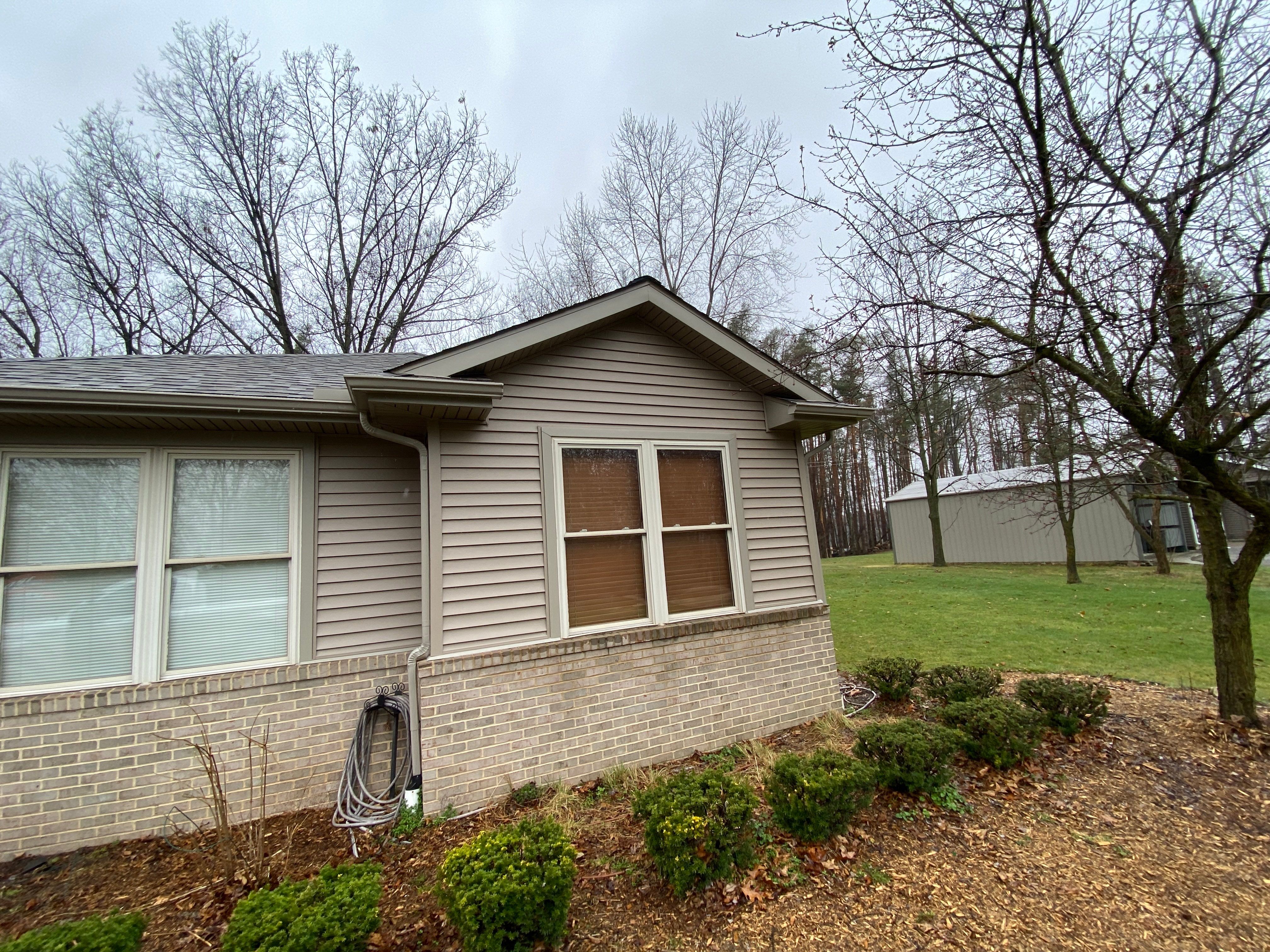 Siding Replacement using Certainteed Restoration Classic D4 by 180 Contractors